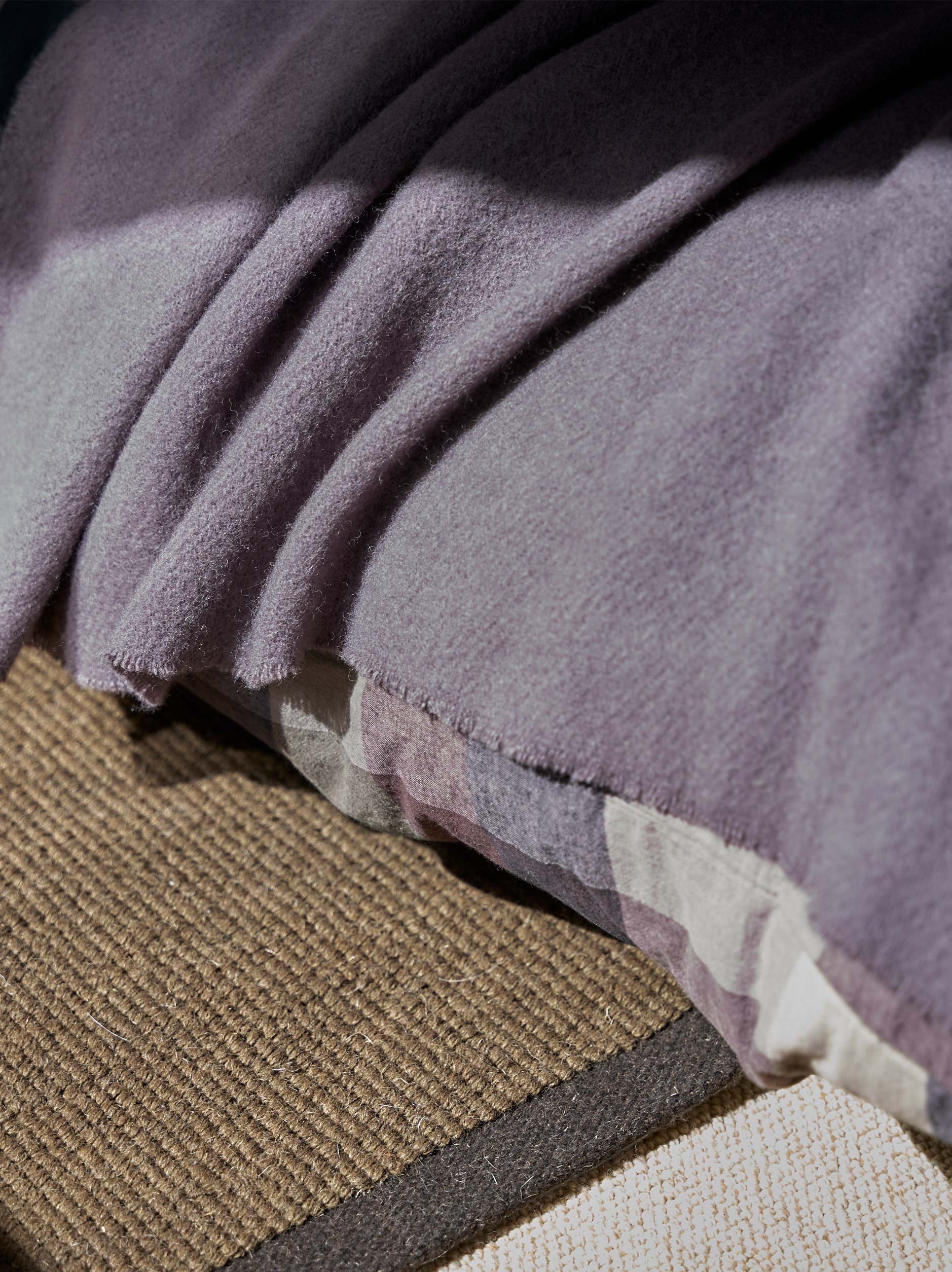 Large Wool Blanket Lupin / 240x250cm