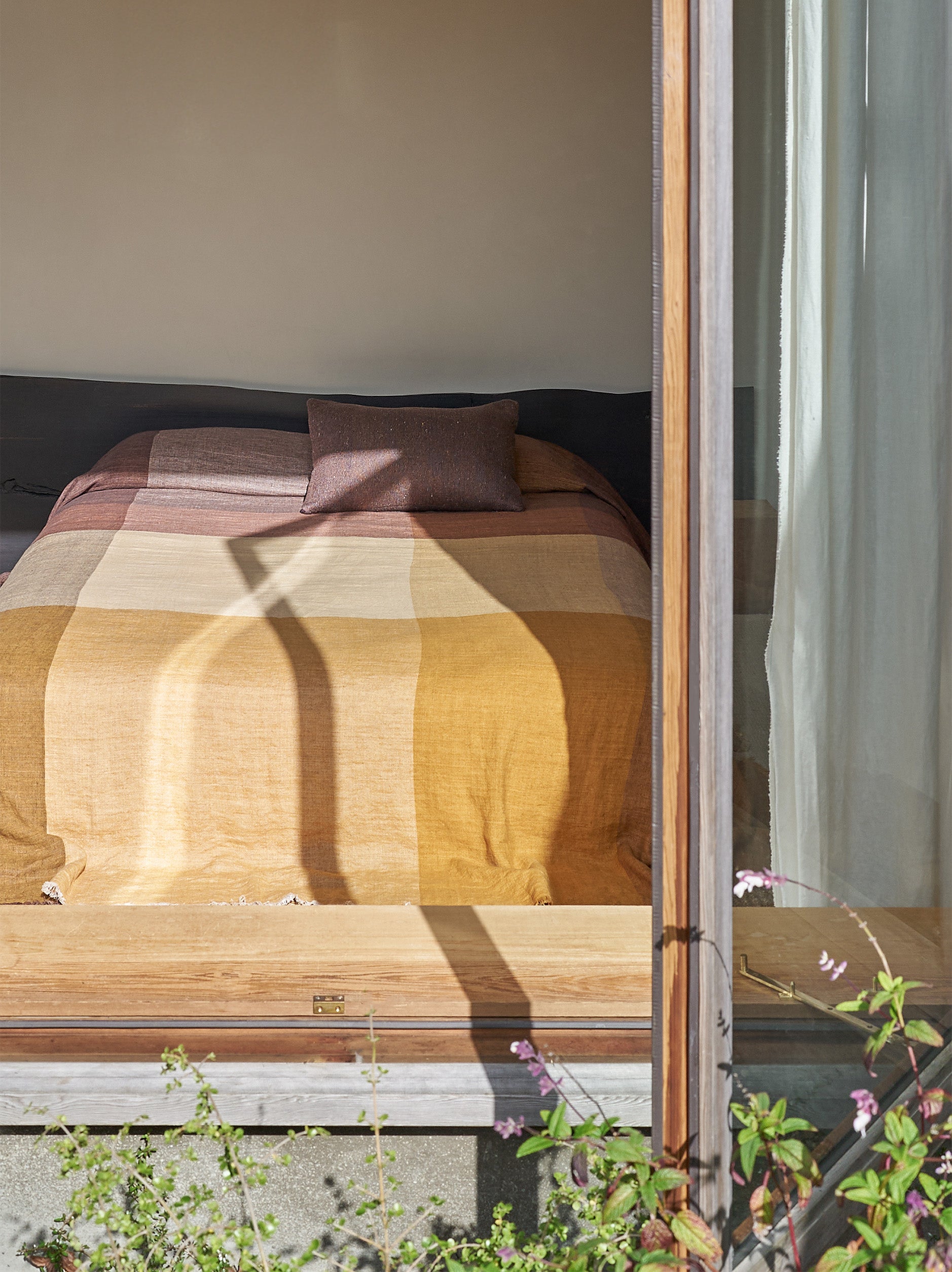 Morandi Bedspread Mulberry/Multi / King/Super King