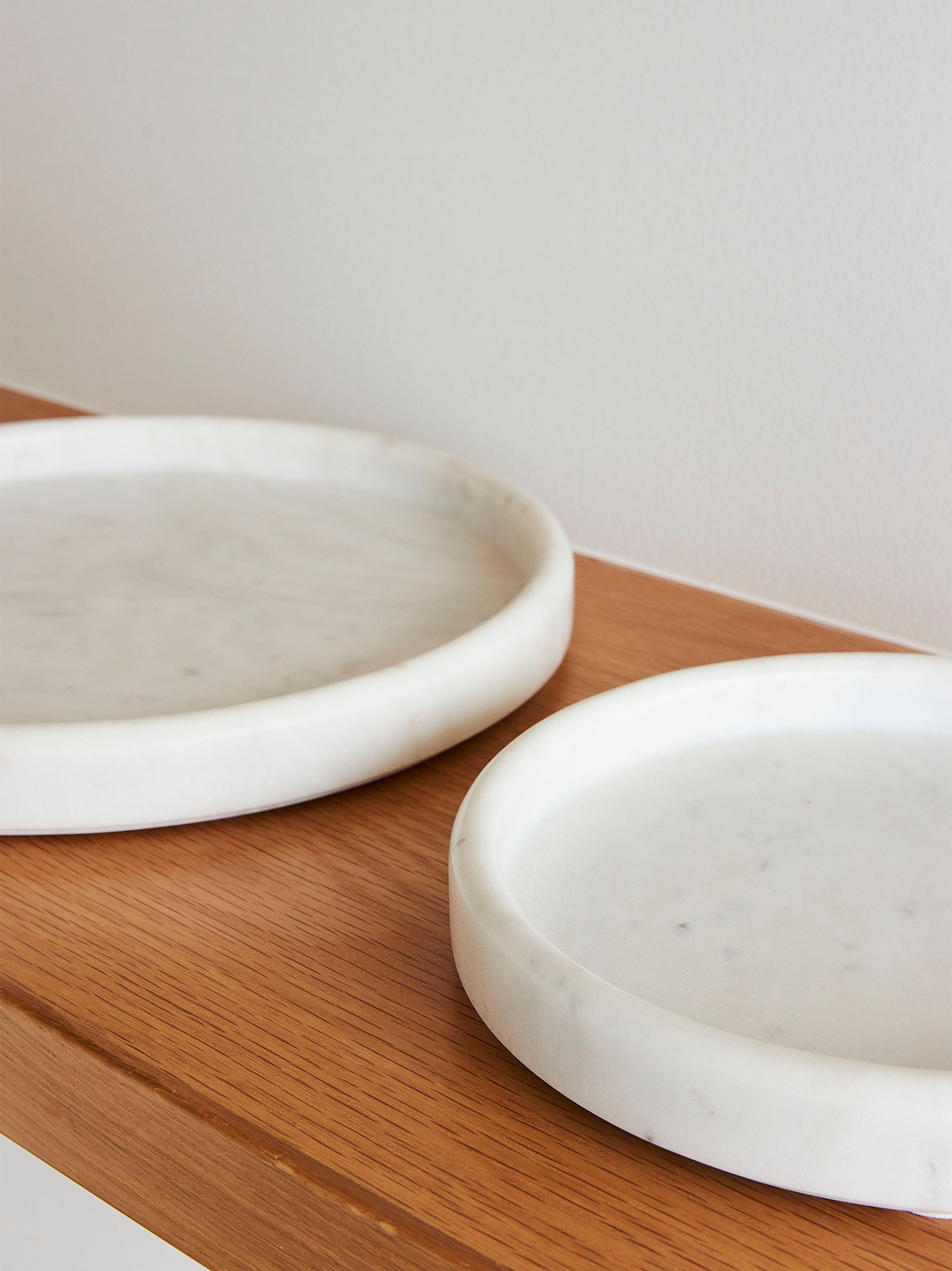 Marble Round Tray White / Small