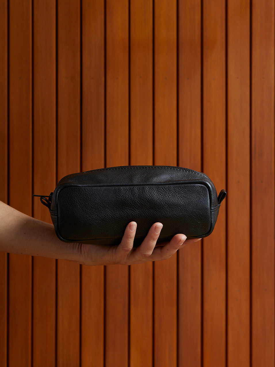 Marlo Leather Wash Bag Black / Small