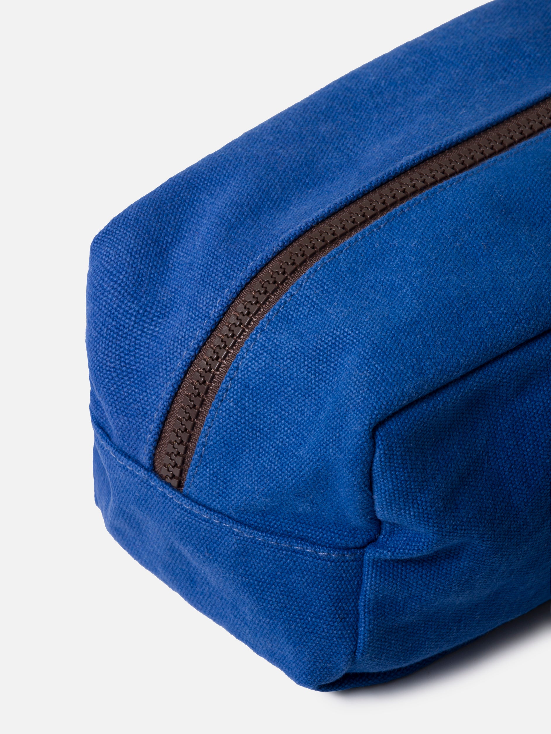 Marlo Contrast Wash Bag Aegean/Rye / Large
