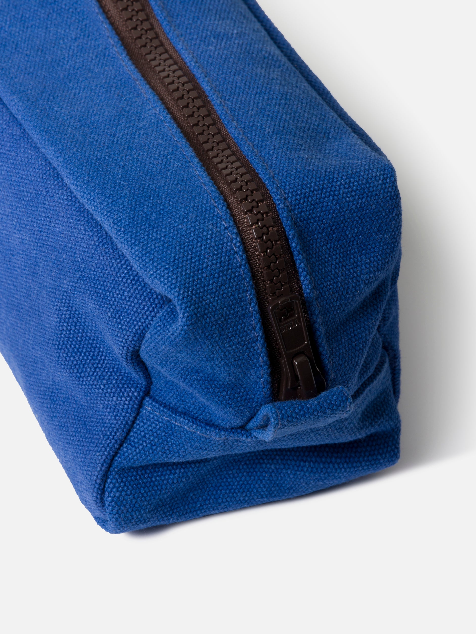 Marlo Contrast Wash Bag Aegean/Rye / Small