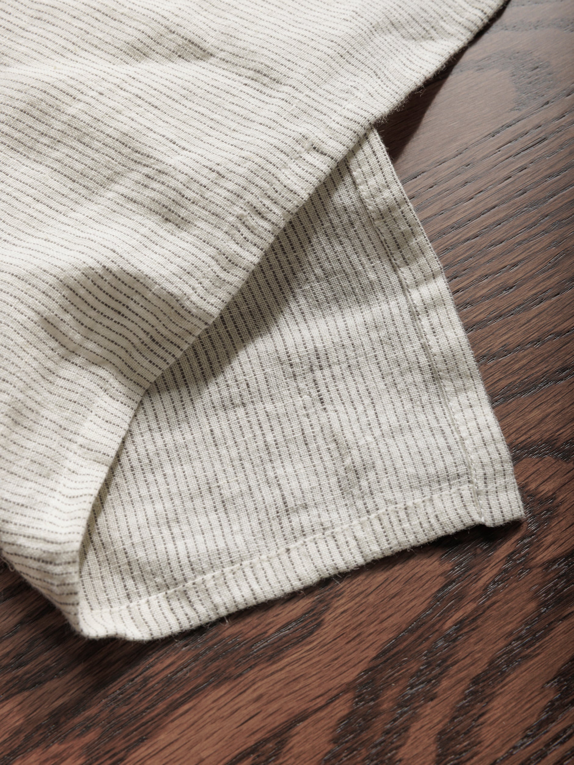 Pinstripe Linen Napkin Pepper/Chalk / 45x45cm