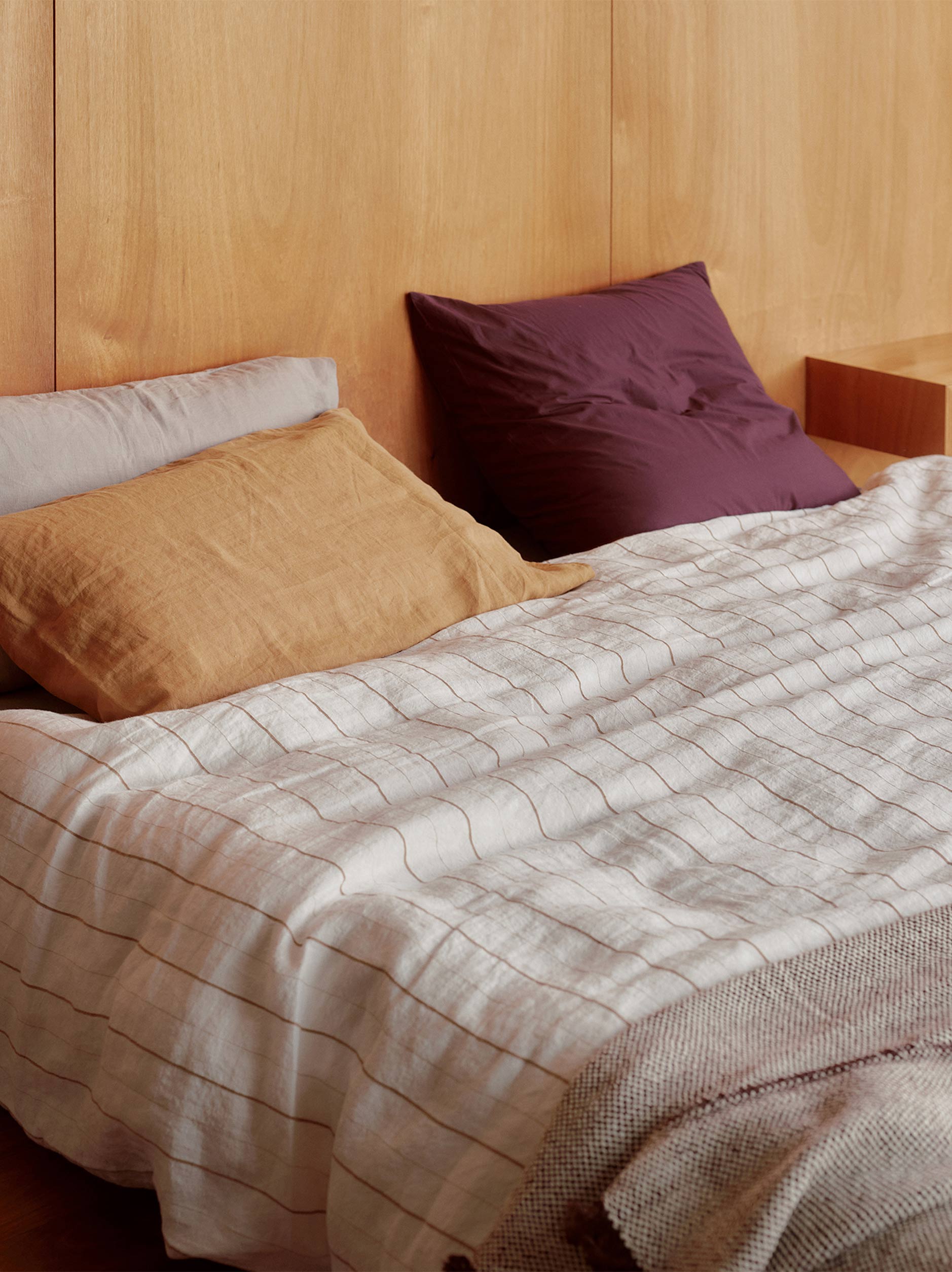 Monday Linen Duvet Cover Chalk/Miso / King Single/Double