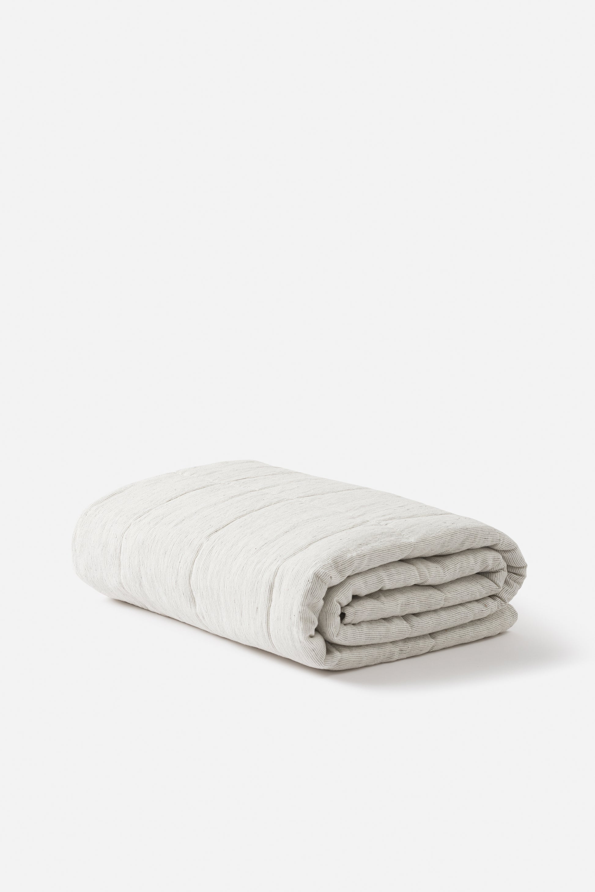 Pinstripe Linen Quilt Pepper/Chalk / Super King