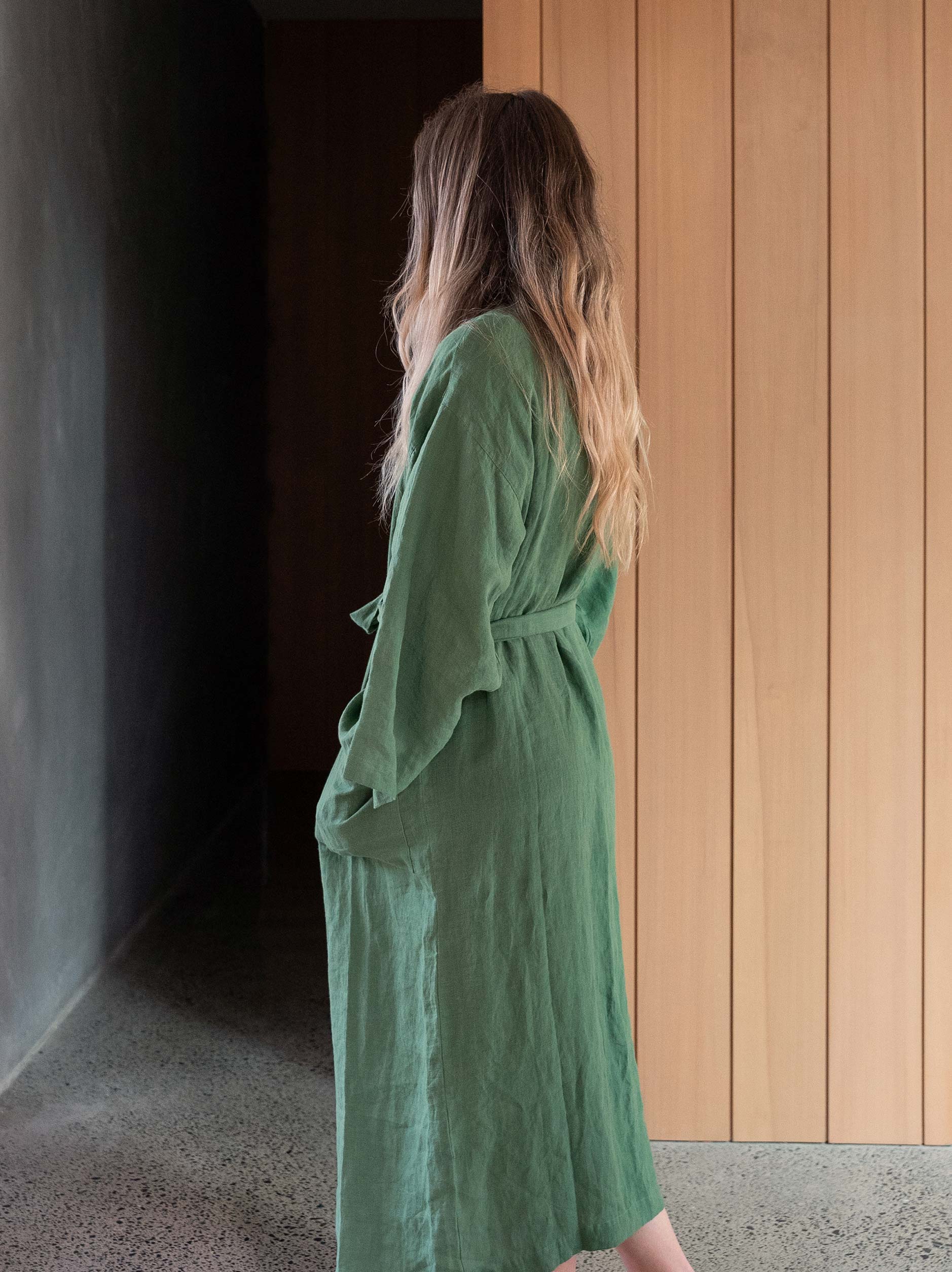 Spearmint Linen Robe Spearmint / Large