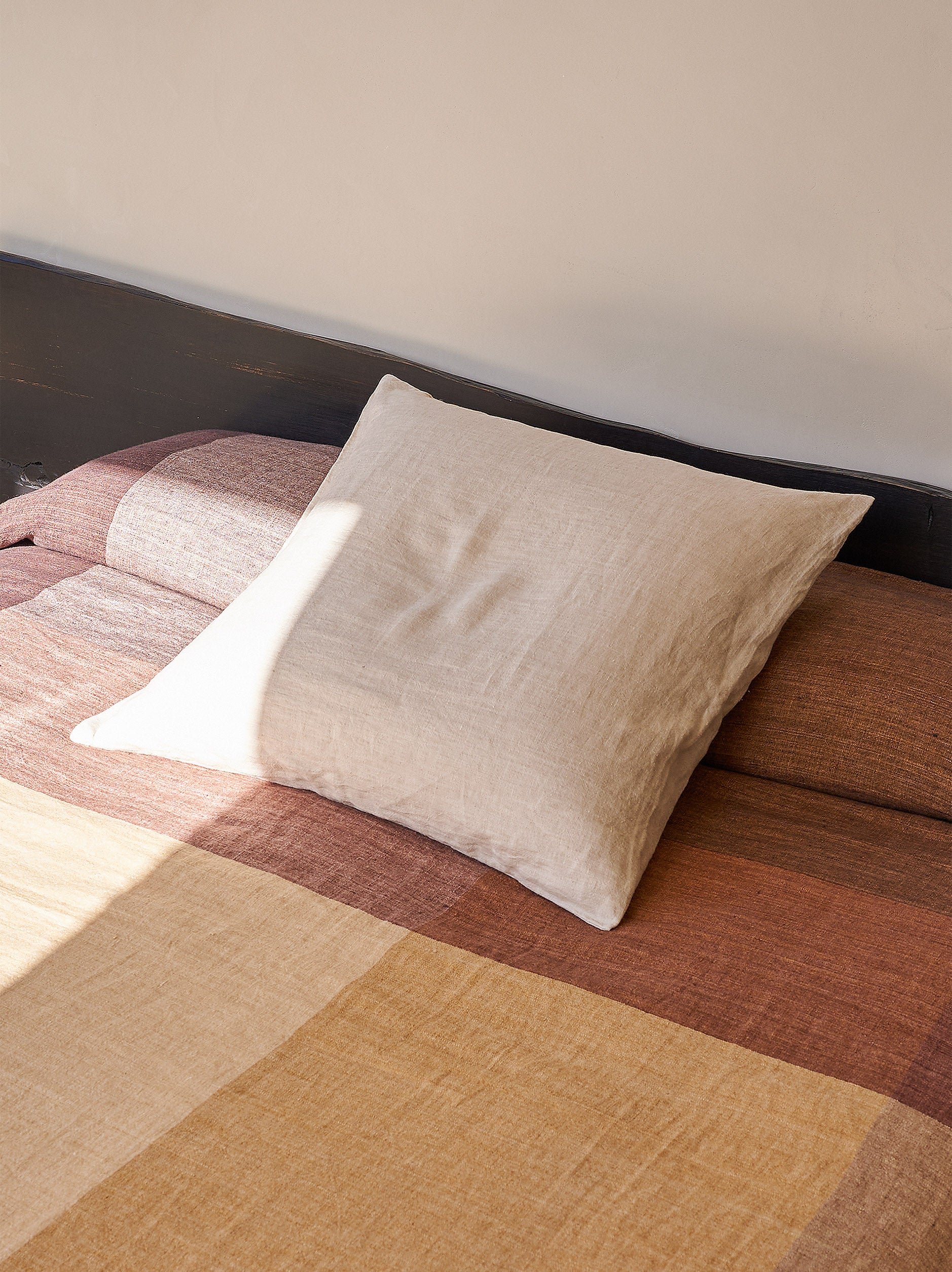 Chambray Linen Euro Pillowcase Oatmeal / Euro Pillowcase