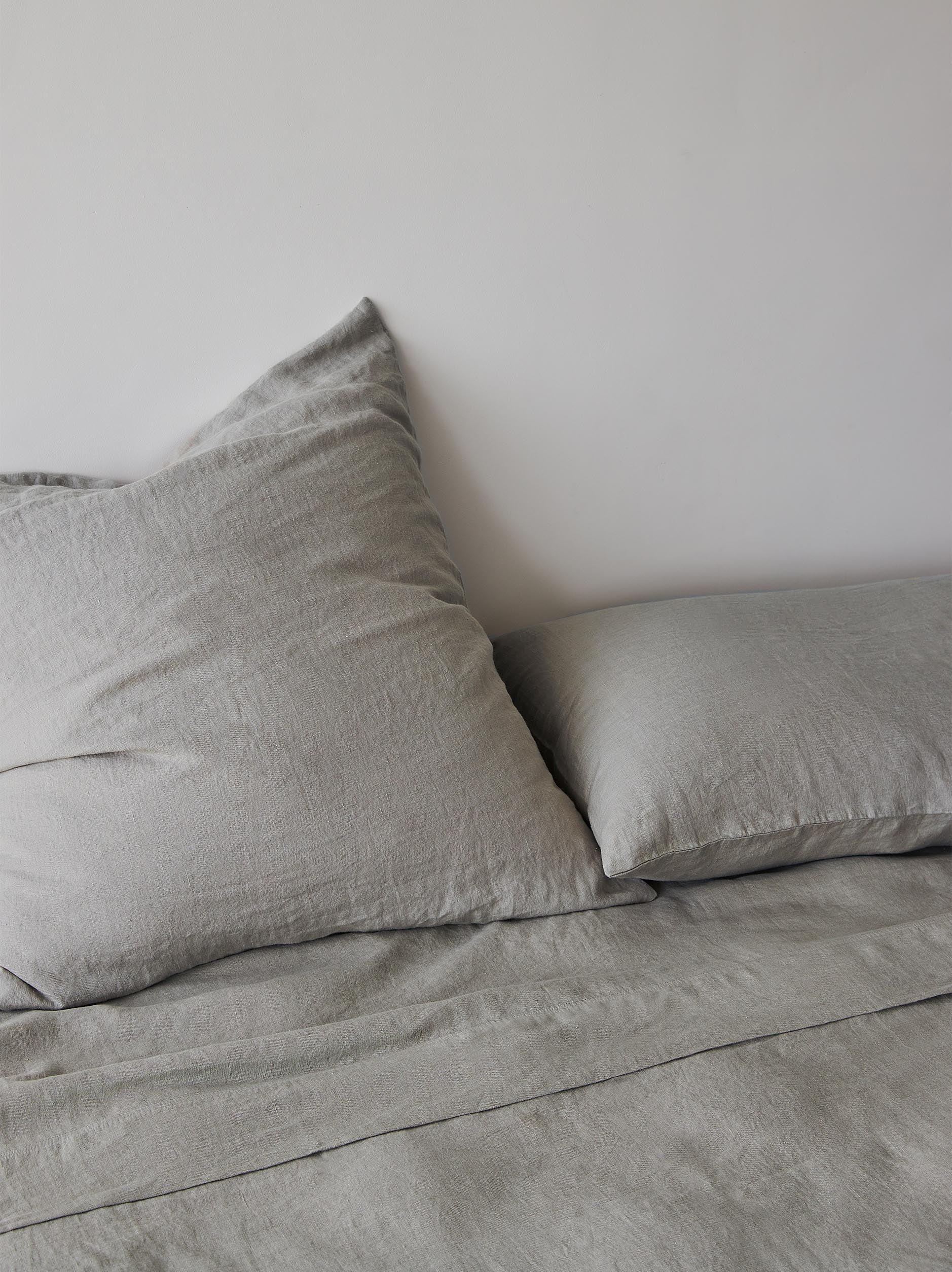 Puddle Linen Fitted Sheet Puddle / Queen