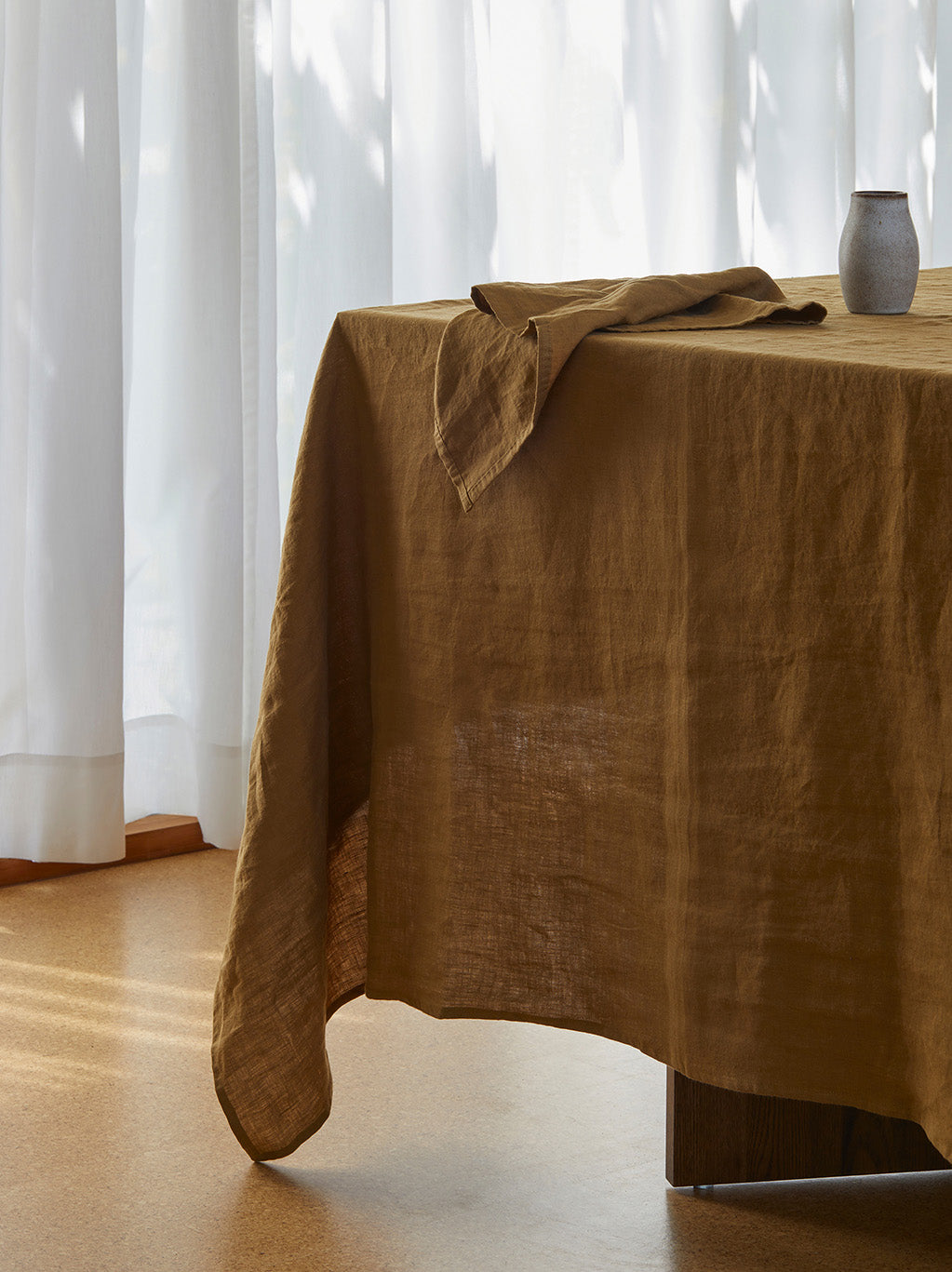 Ochre Linen Tablecloth Ochre / 155x270cm