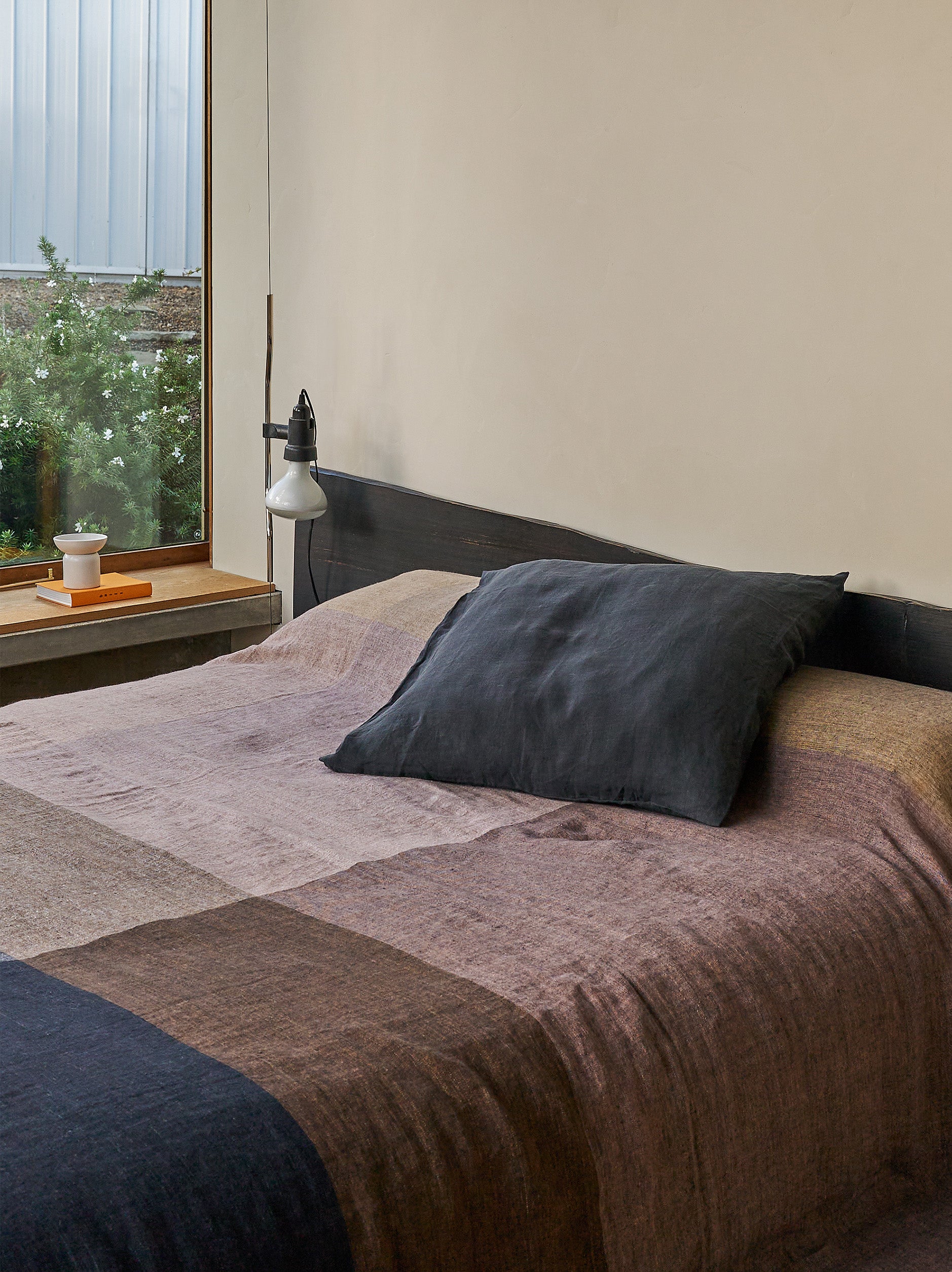 Blue Black Linen Euro Pillowcase Blue Black / Euro Pillowcase