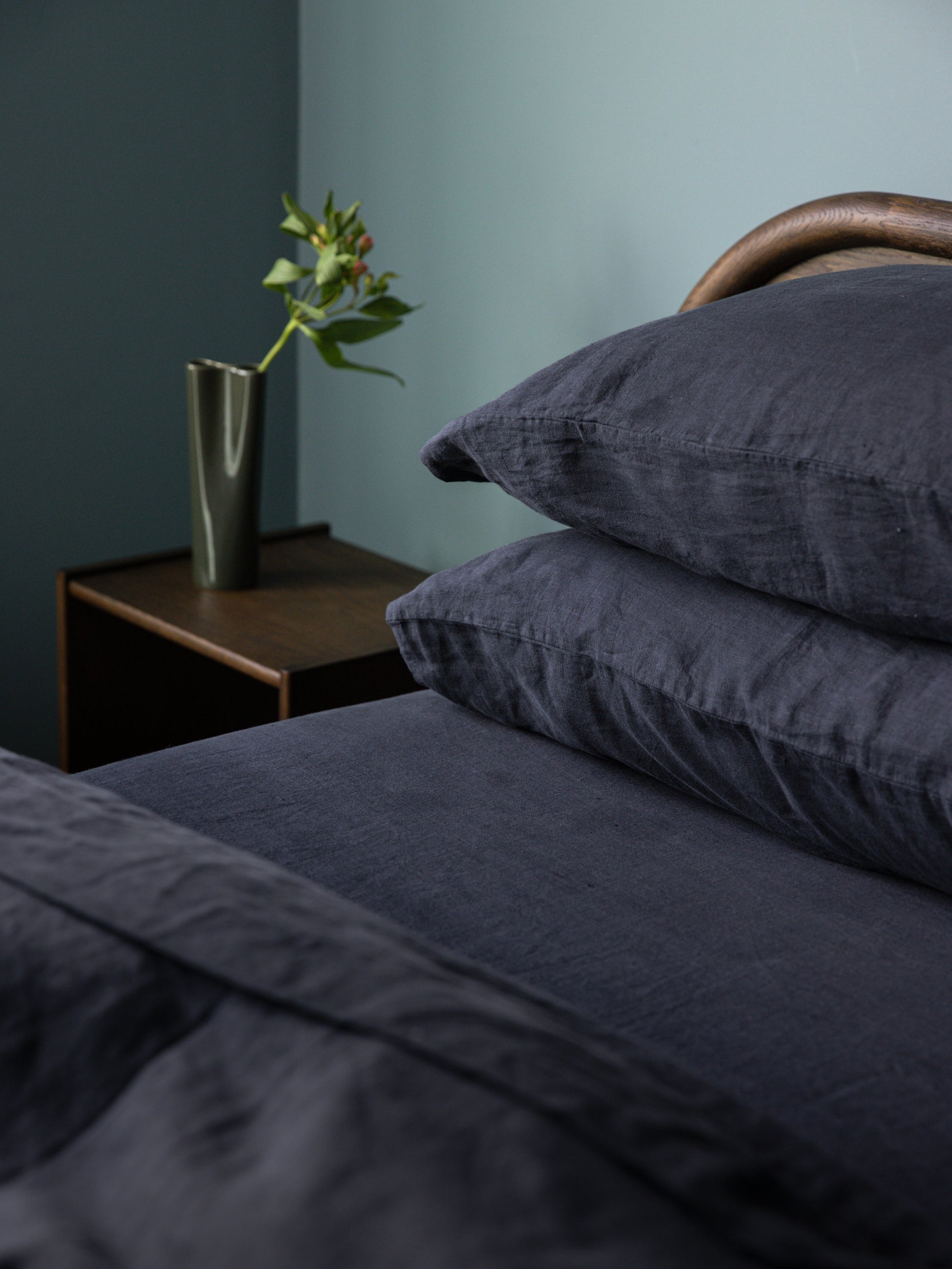 Blue Black Linen Fitted Sheet Blue Black / Queen