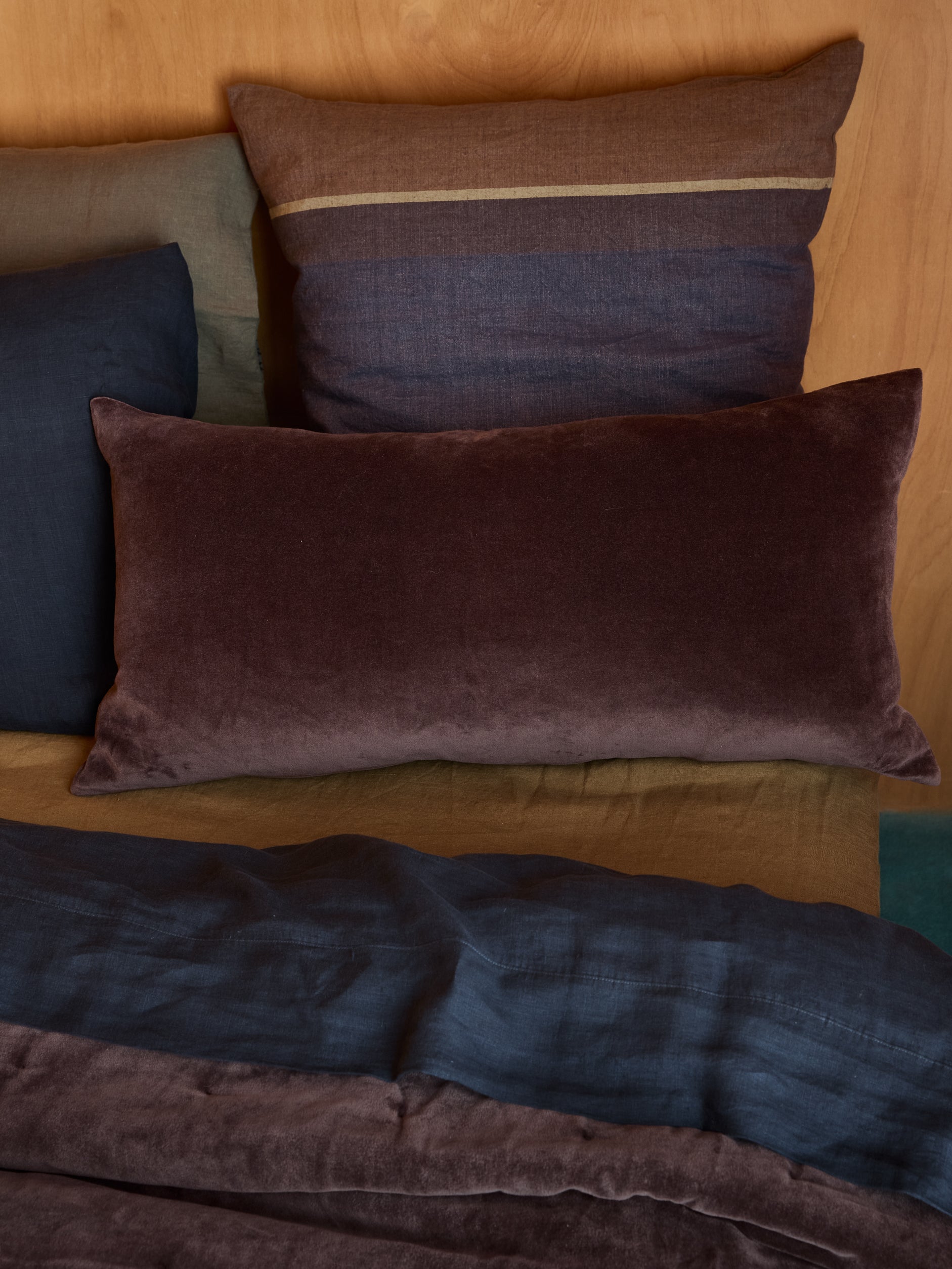 Blue Black Linen Flat Sheet Blue Black / Super King