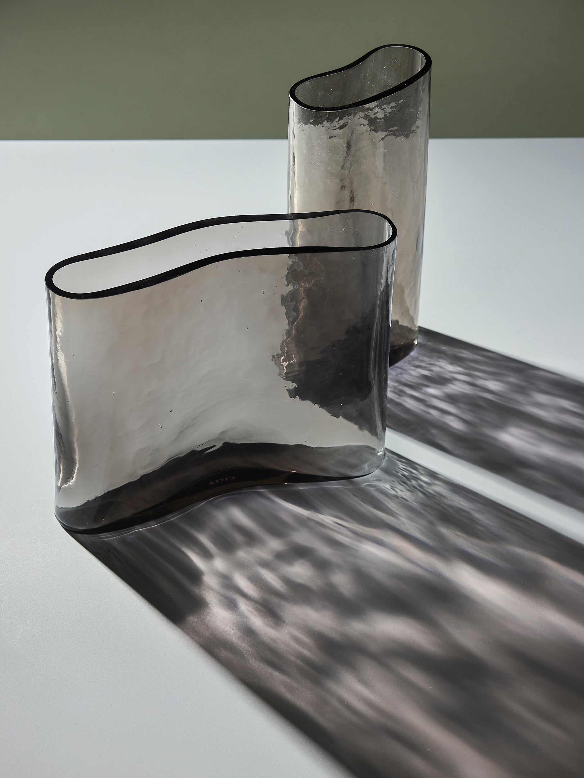 Cove Vase Grey / Large