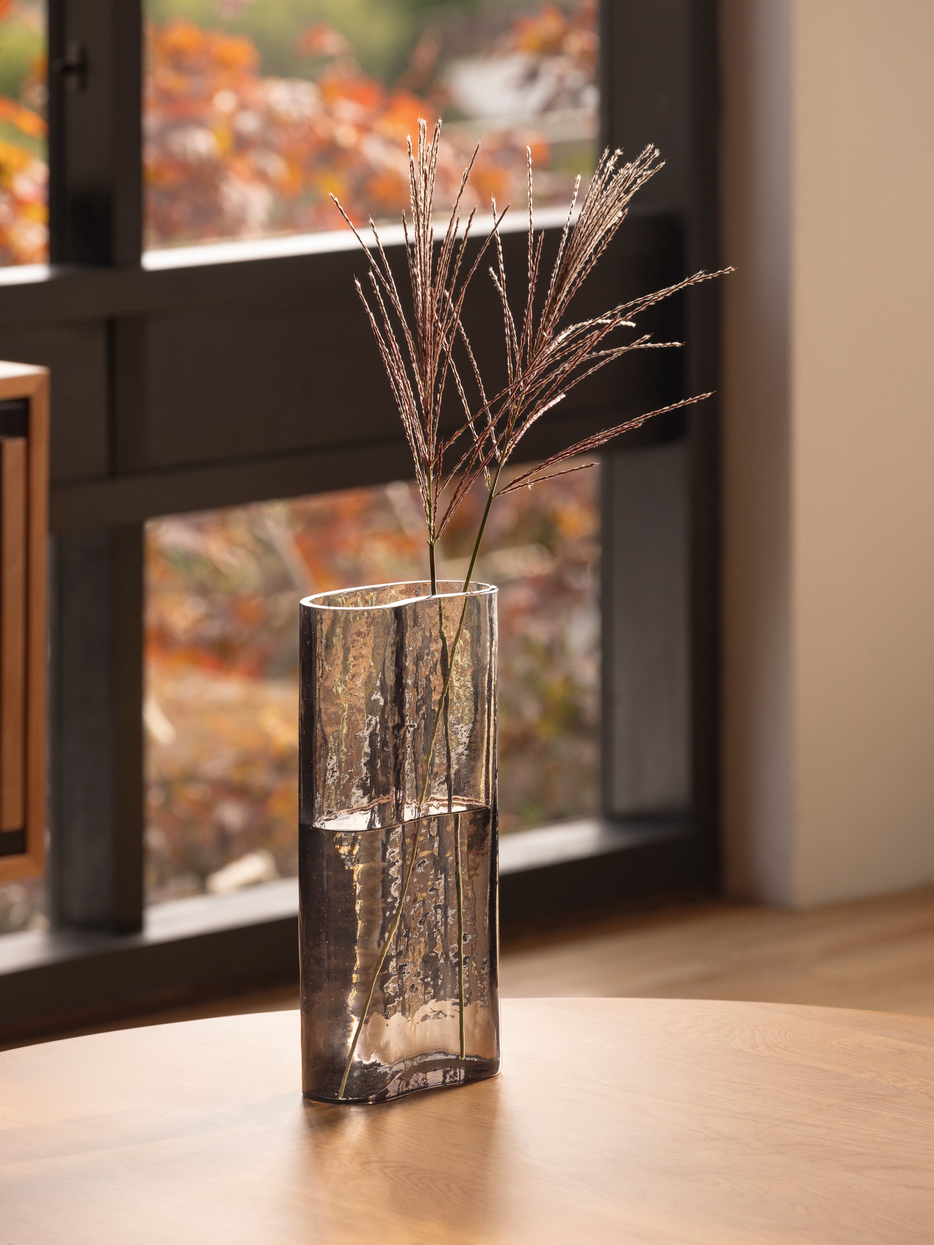 Cove Vase Grey / Tall