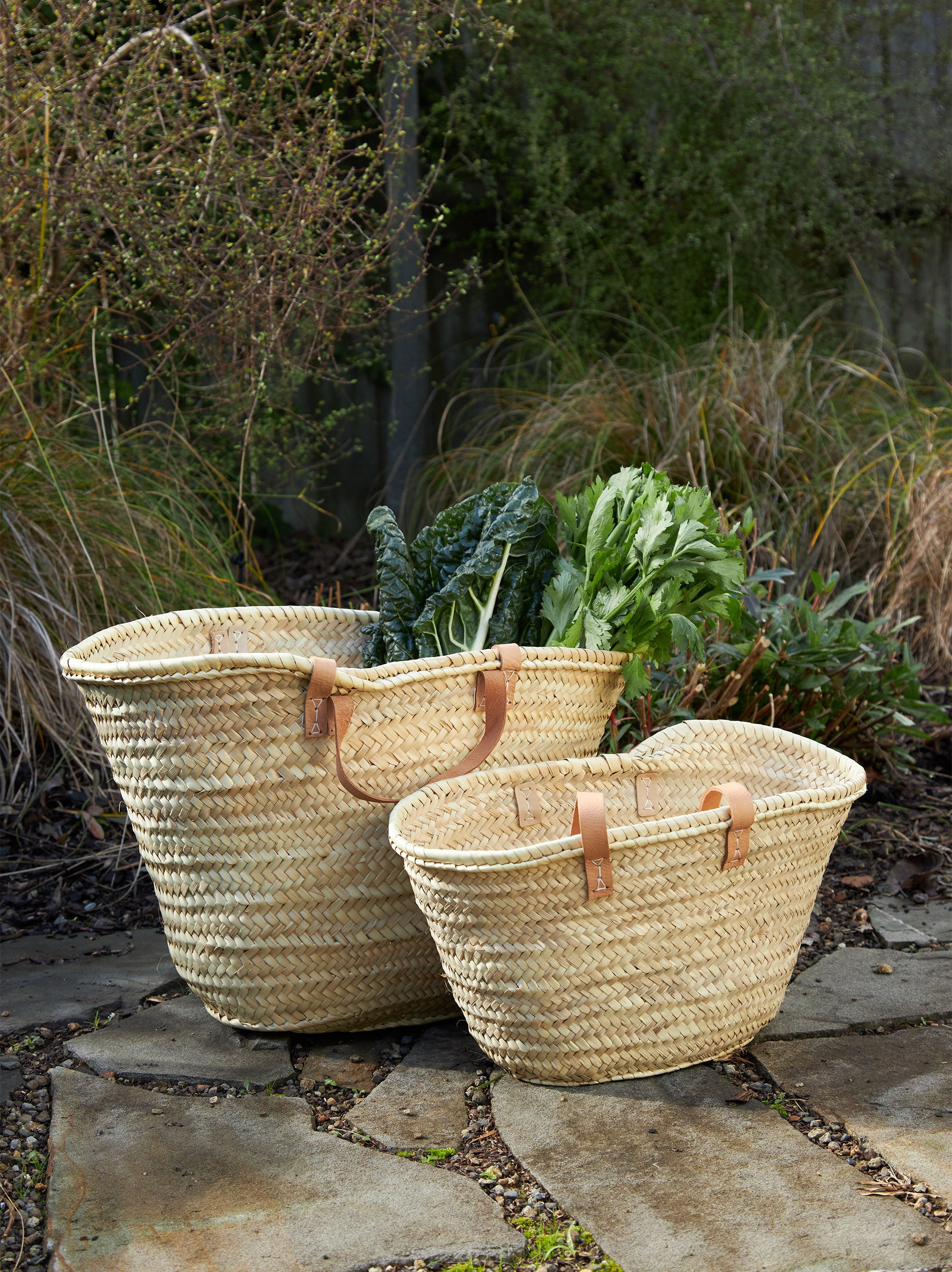 Moroccan Basket w/Long Handles Natural / Small