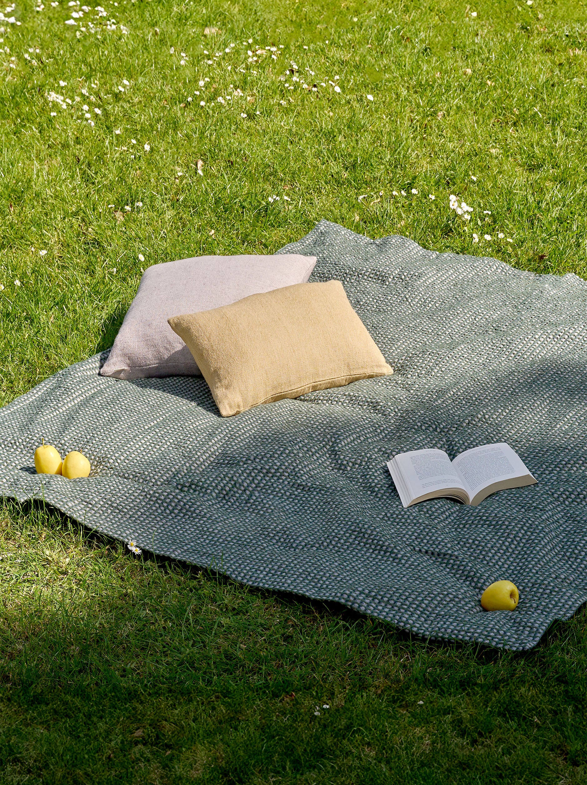 Selva Waffle Picnic Blanket Multi / 180x180cm