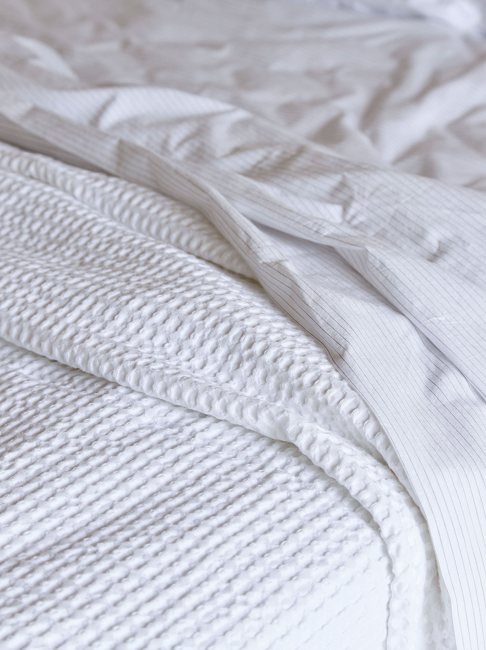 Waffle Organic Cotton Bedspread White / Queen