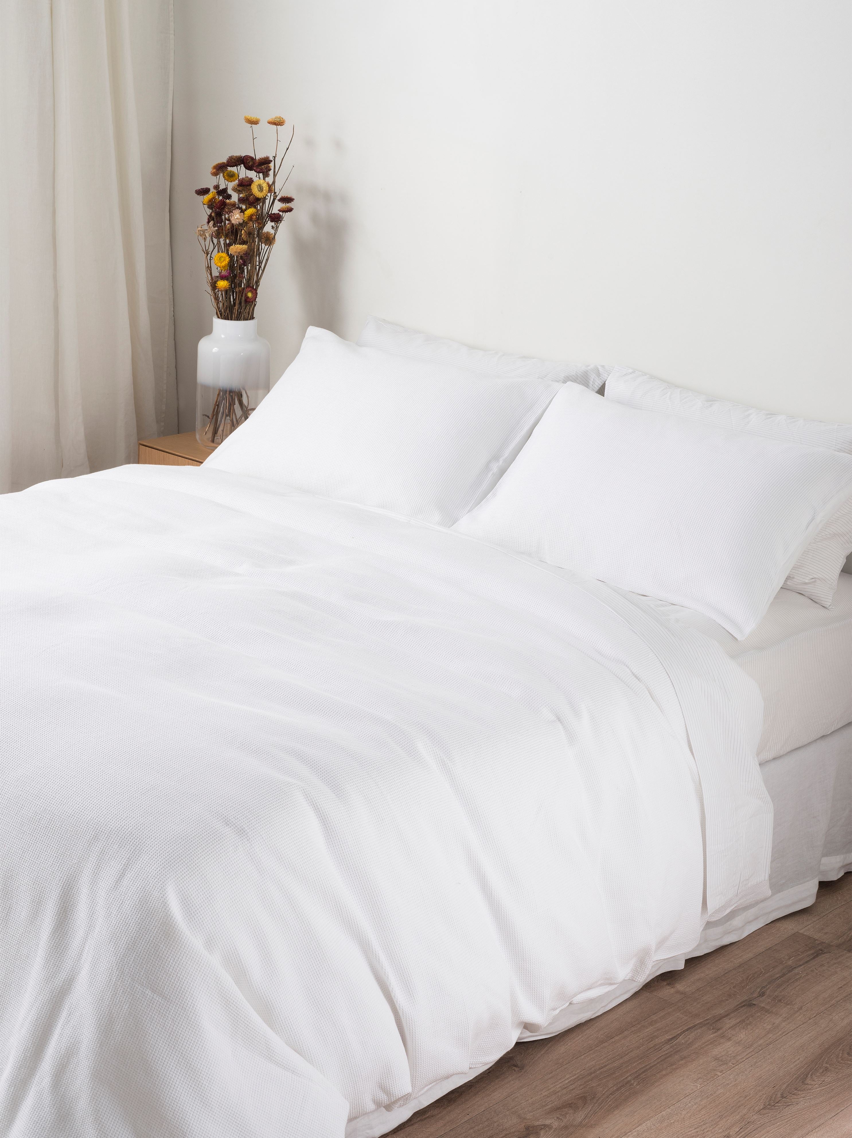 Mini Waffle Organic Cotton Duvet Cover White / King Single/Double