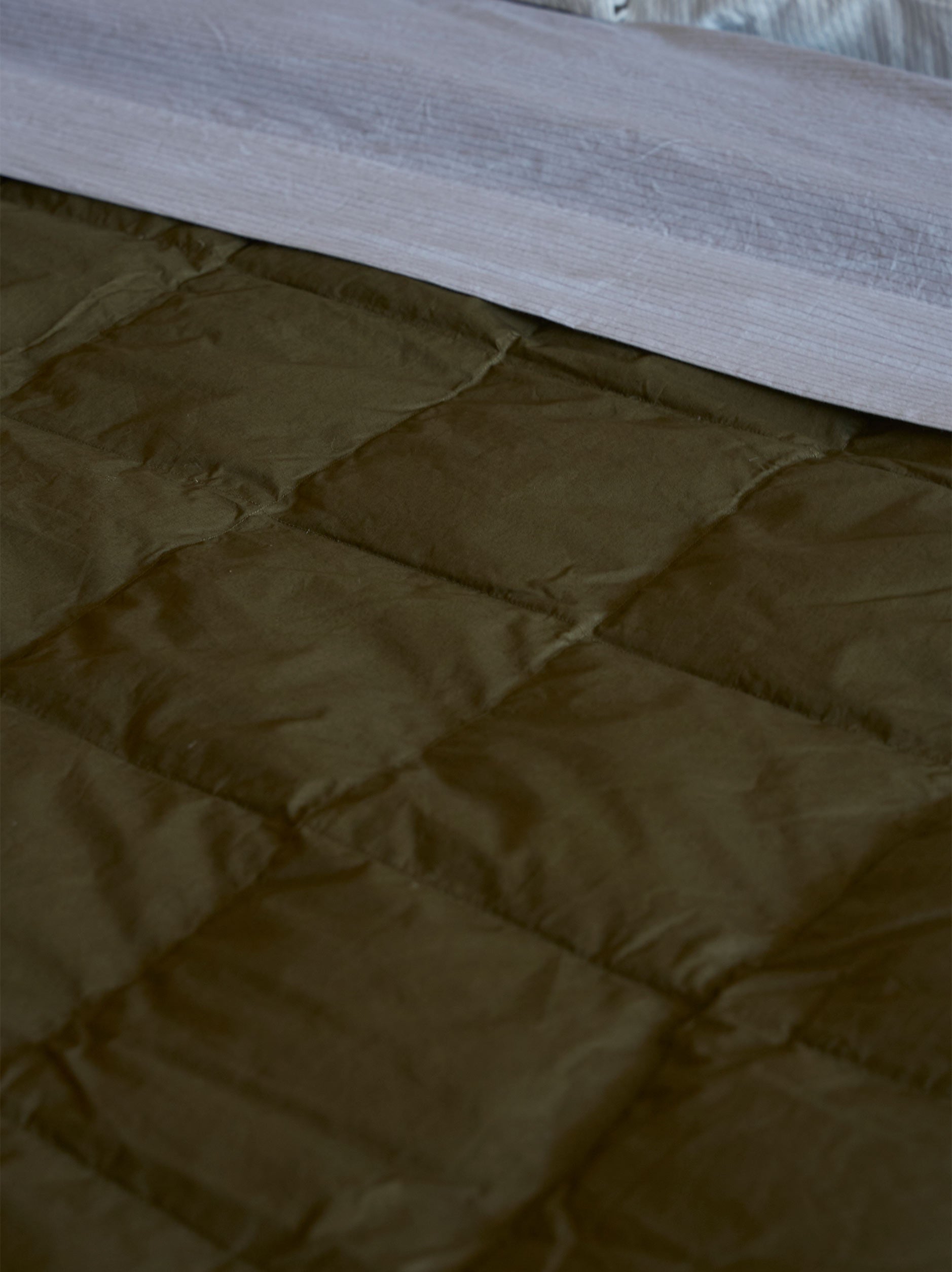 Feather Blanket Ivy / King/Super King