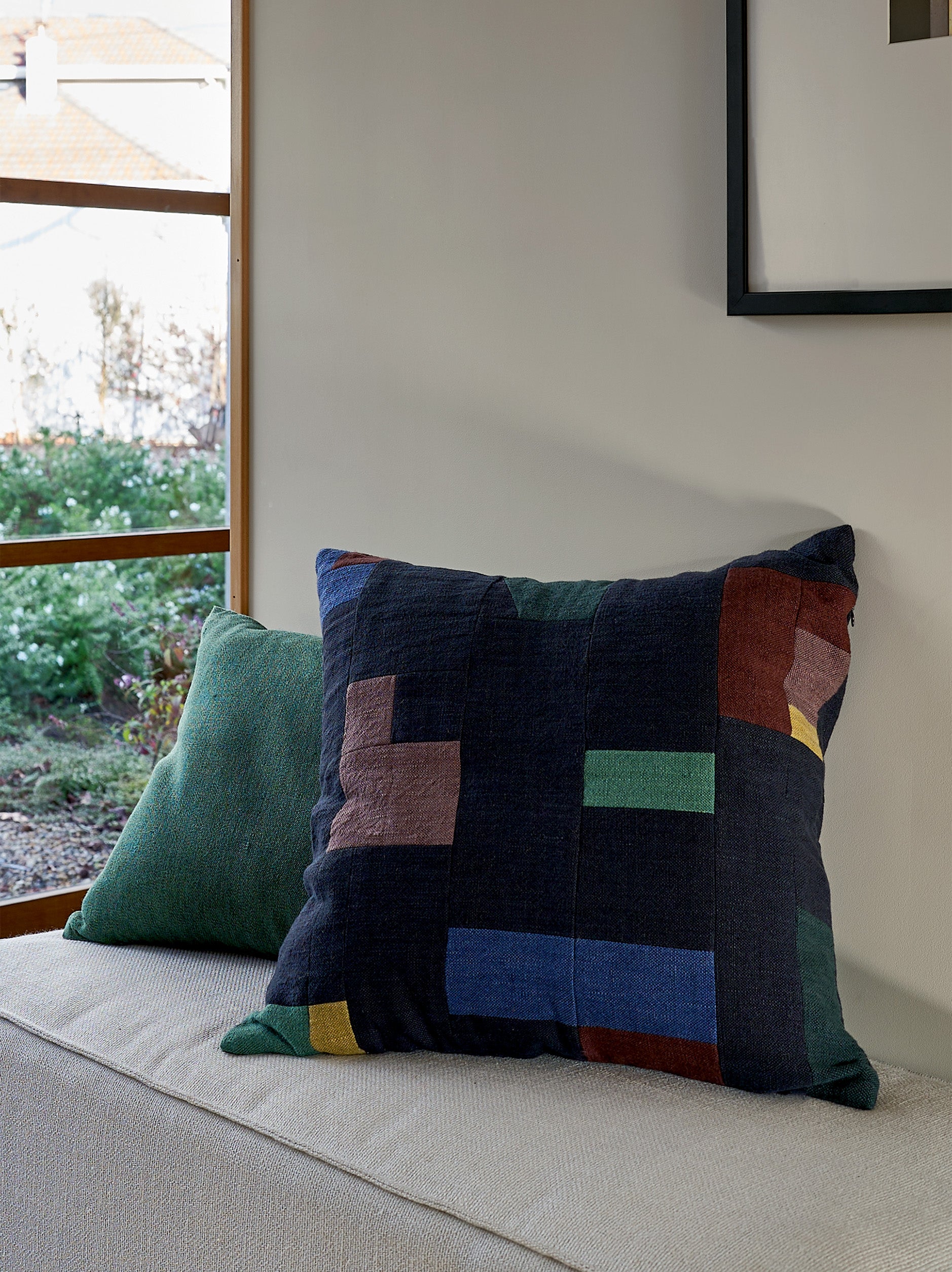 Barragan Cushion Cover Blue Black/Multi / 55x55cm