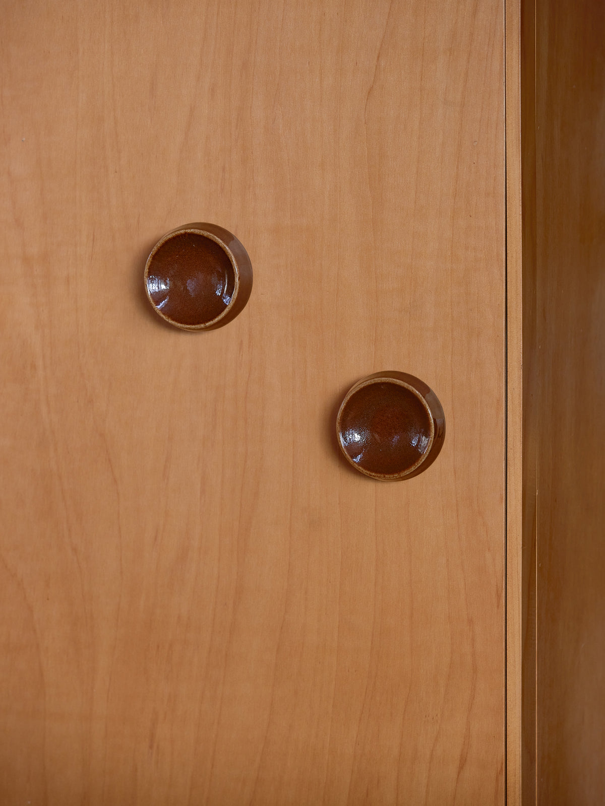 Avani Wall Hook Tobacco / One Size