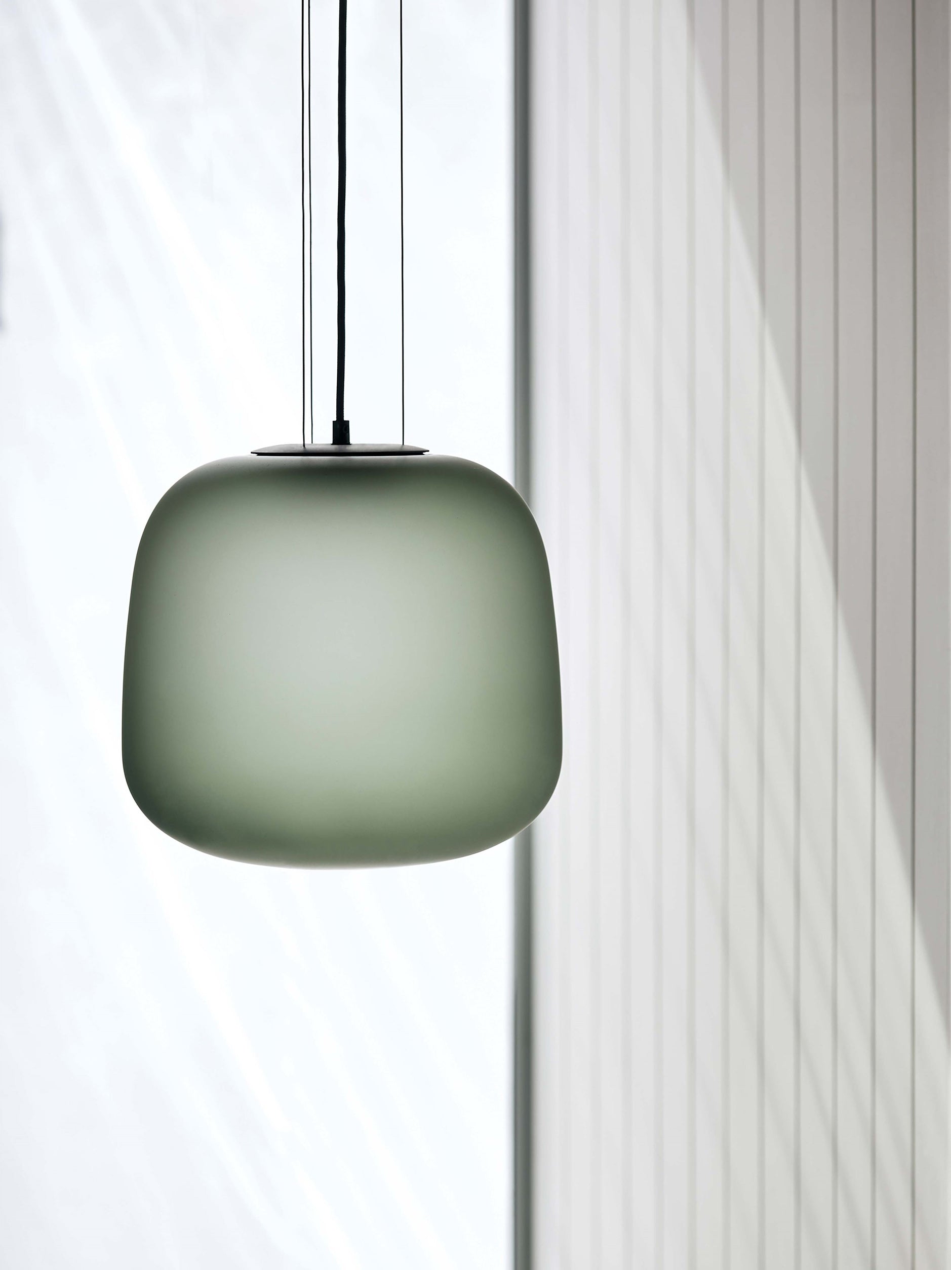 AB Pendant Light Frosted Smoke Grey/Green / Large