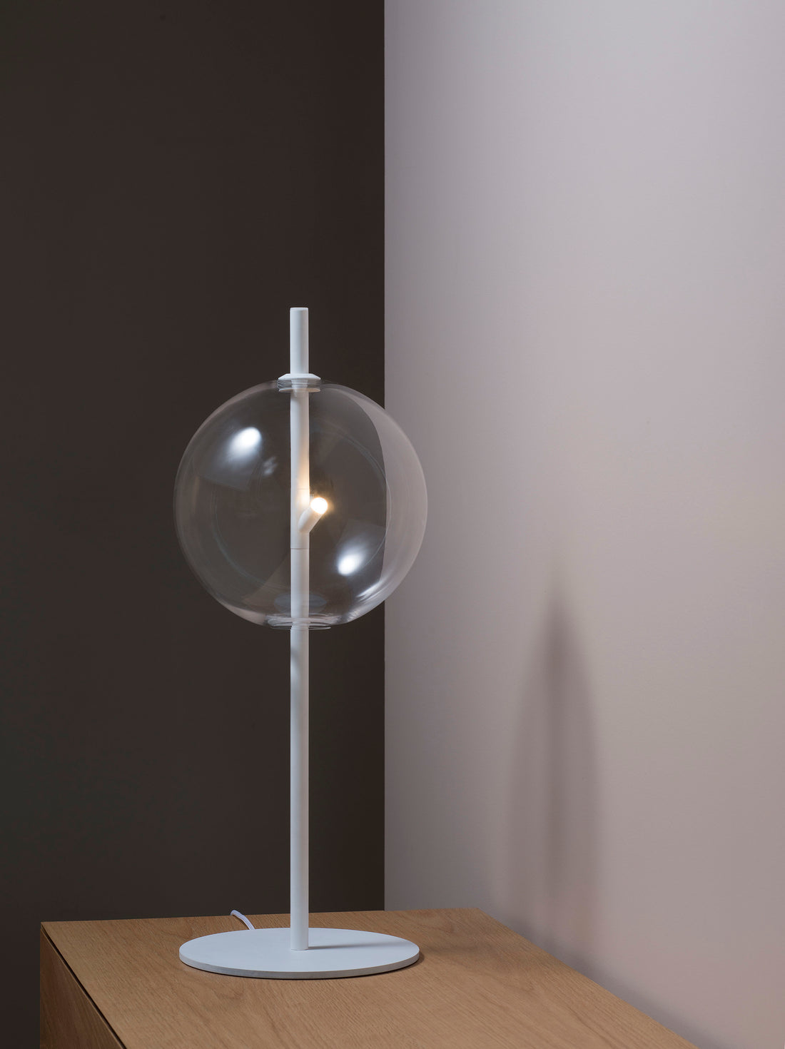 Point Table Lamp None / None