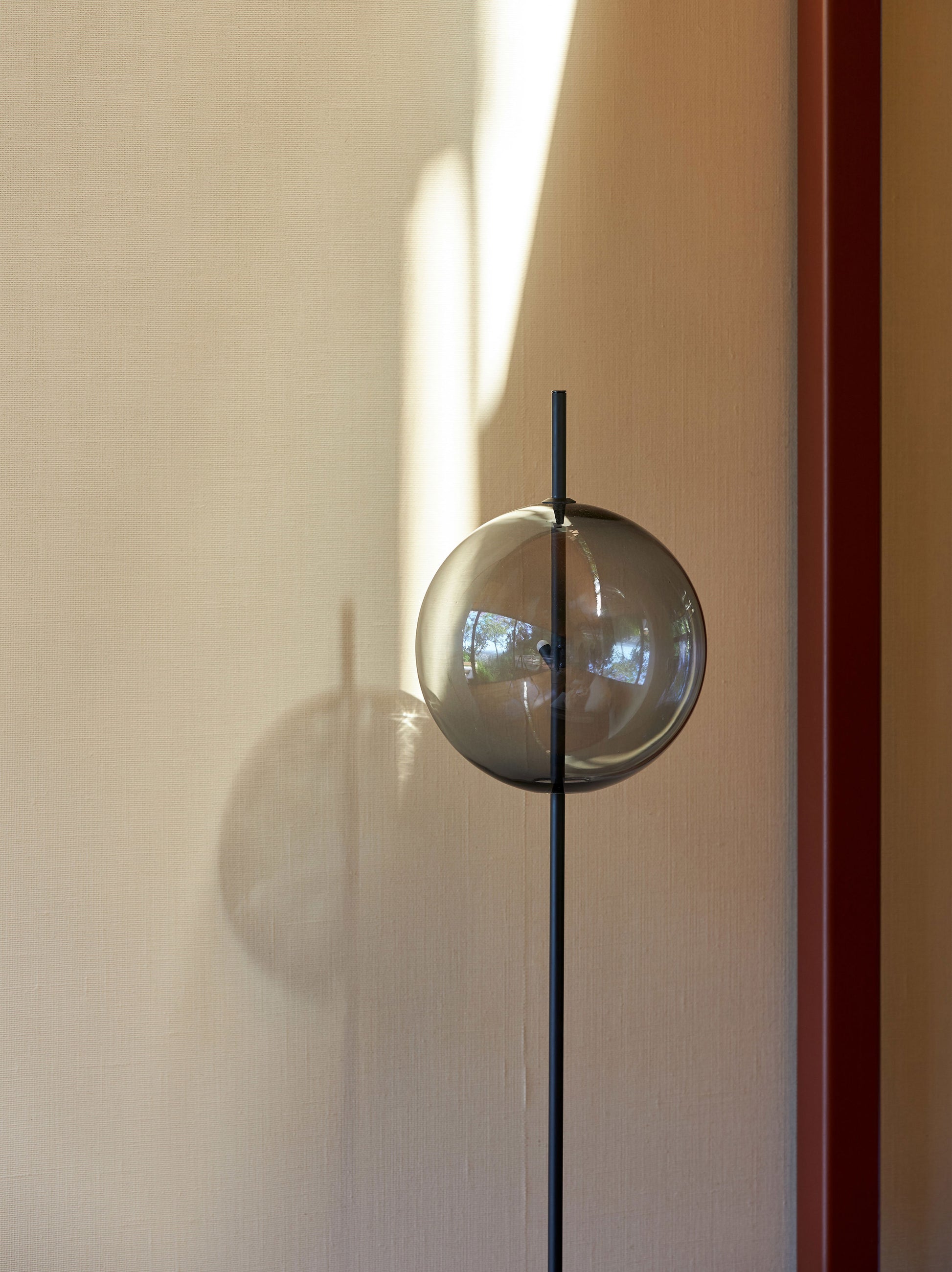 Point Floor Lamp Black / One Size