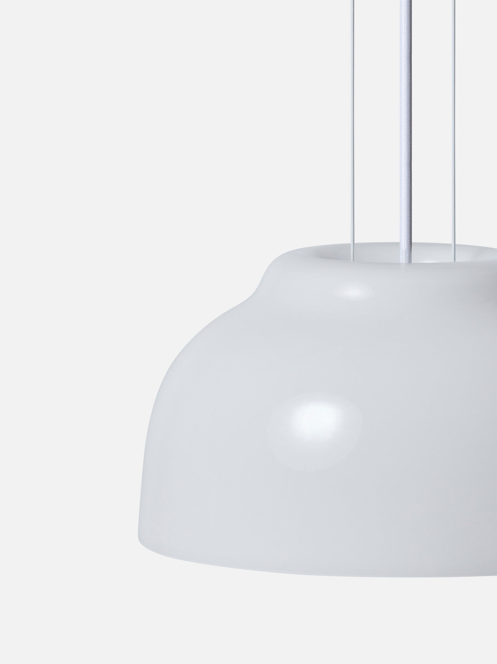 Port Pendant White / Small