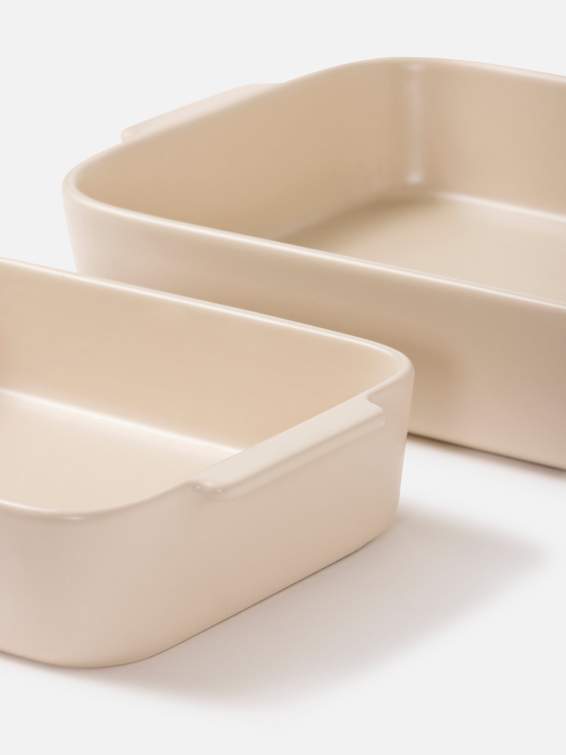 Stoneware Baking Dish Matte Beige / Large