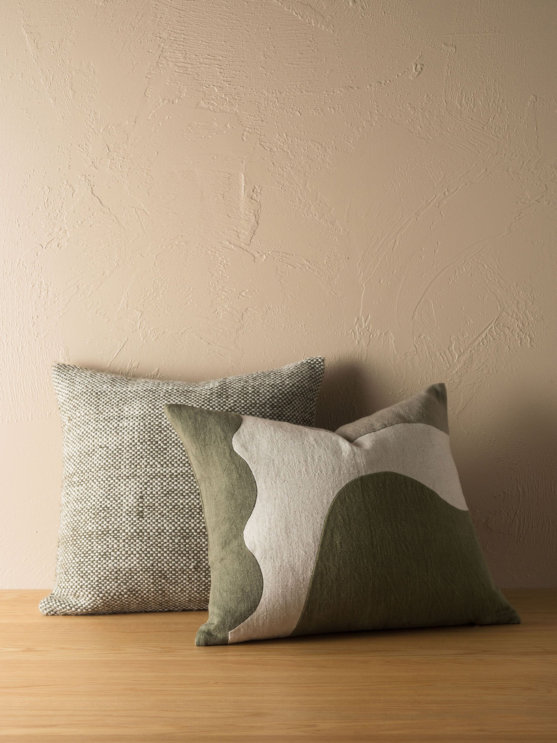 Hutt Wool Cushion Cover Ivy/Natural / 50x50cm