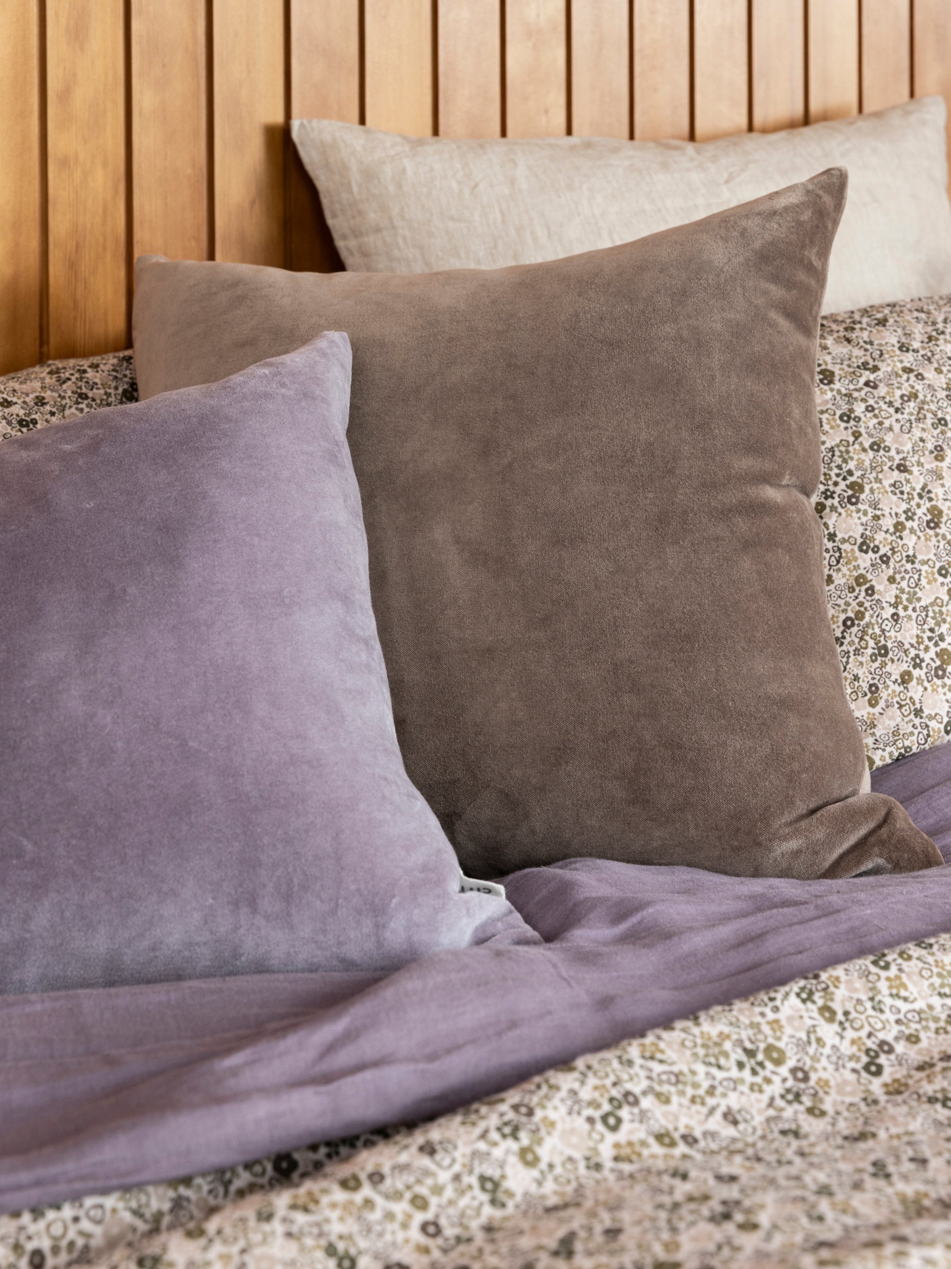 Velvet Cushion Cover Doe / 50x50cm