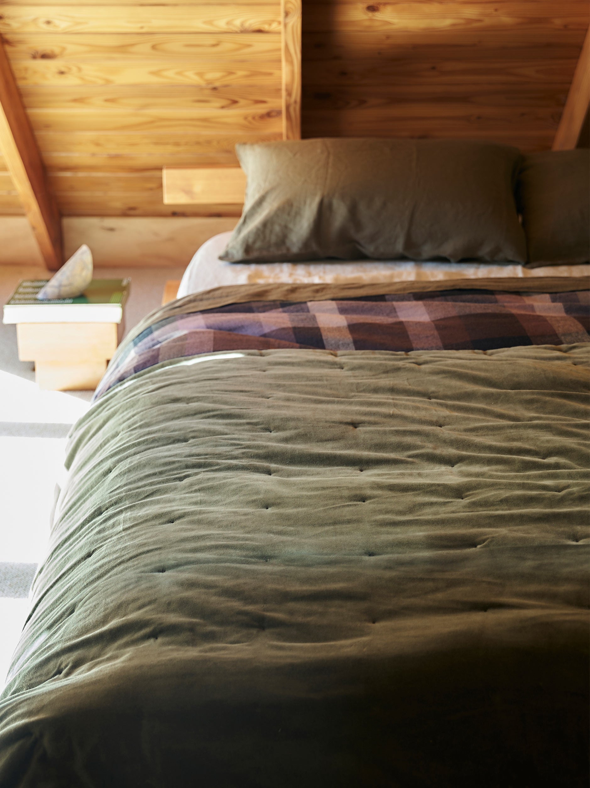 Velvet Quilt Ivy / King