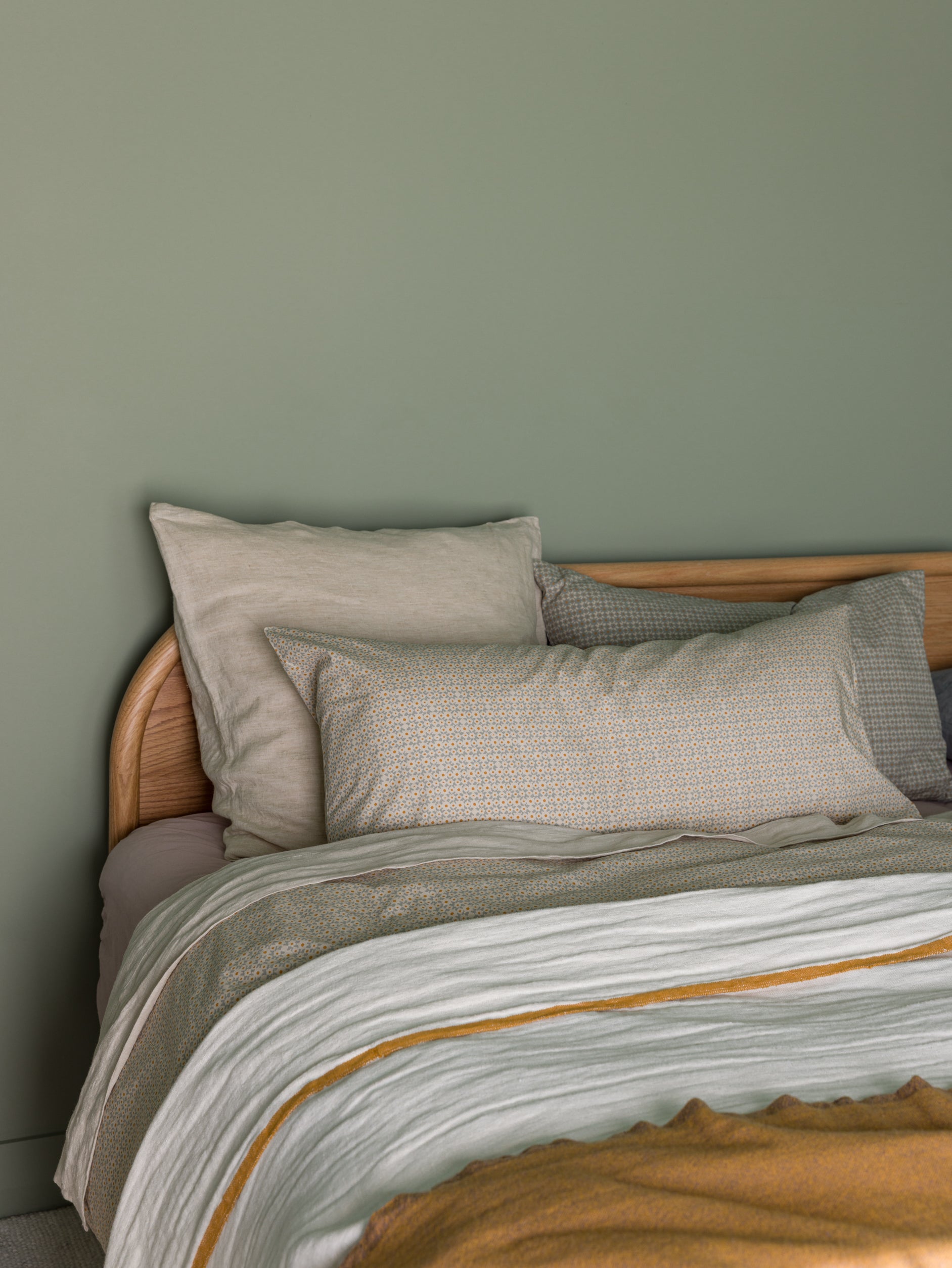 Austen Bedspread Pumpkin/Cream / King/Super King