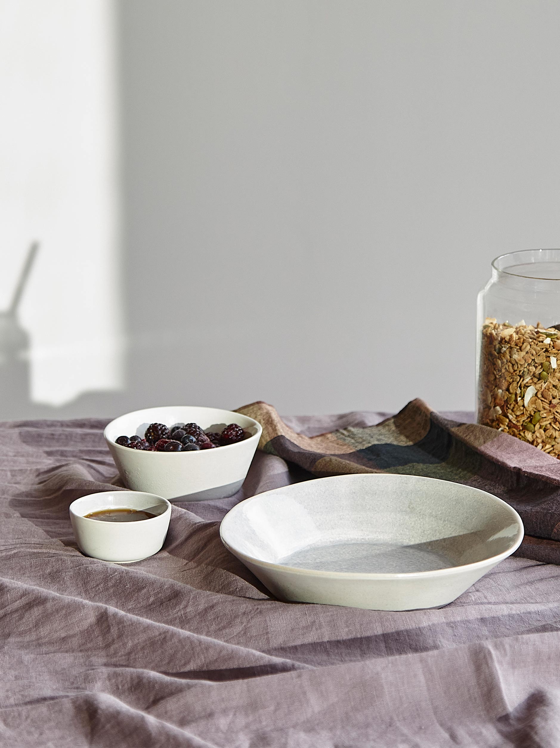 Finch Cereal Bowl Set/4 White/Natural / Small