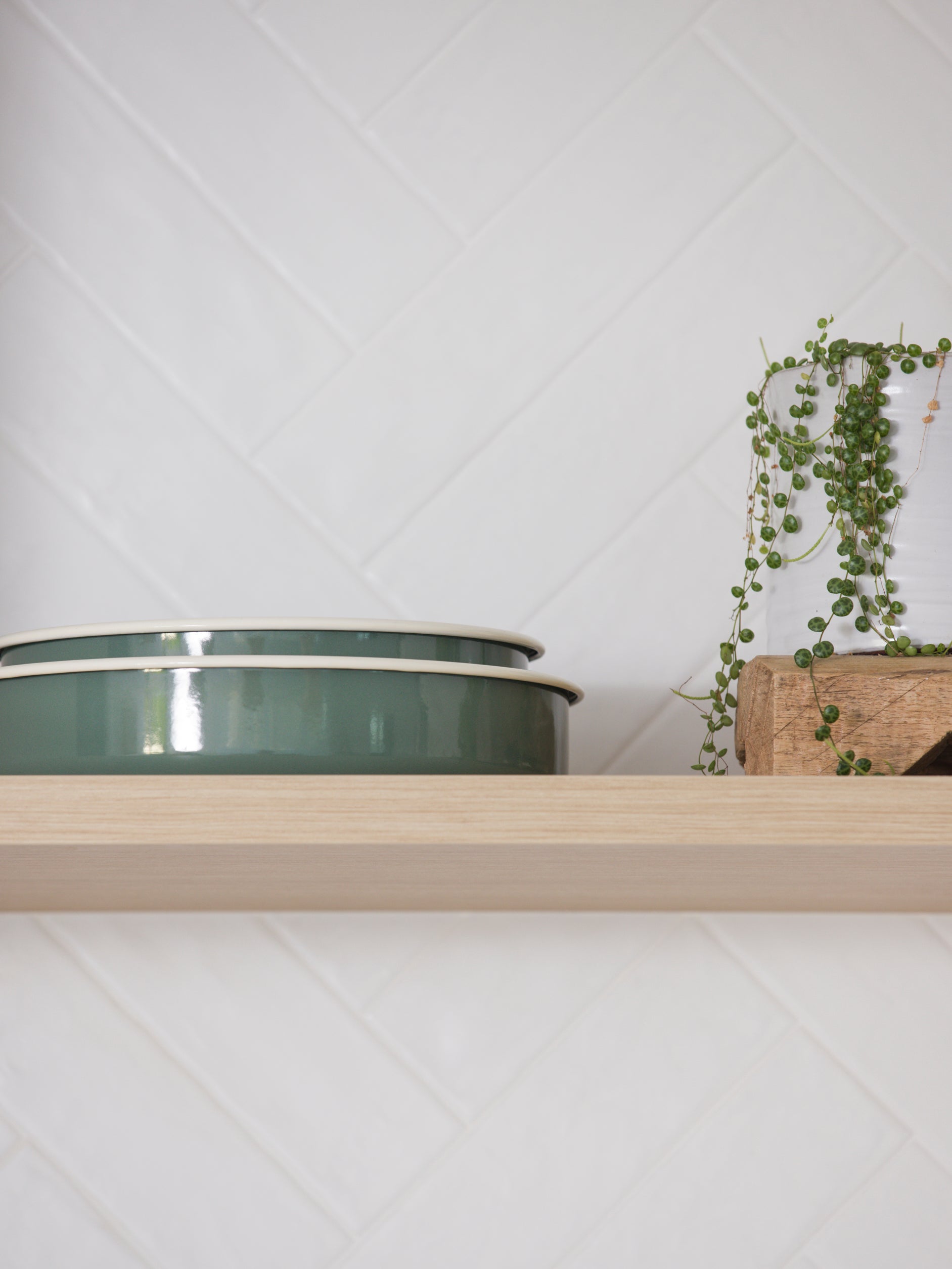 Enamel Round Baking Tray Olive/Cream / Small