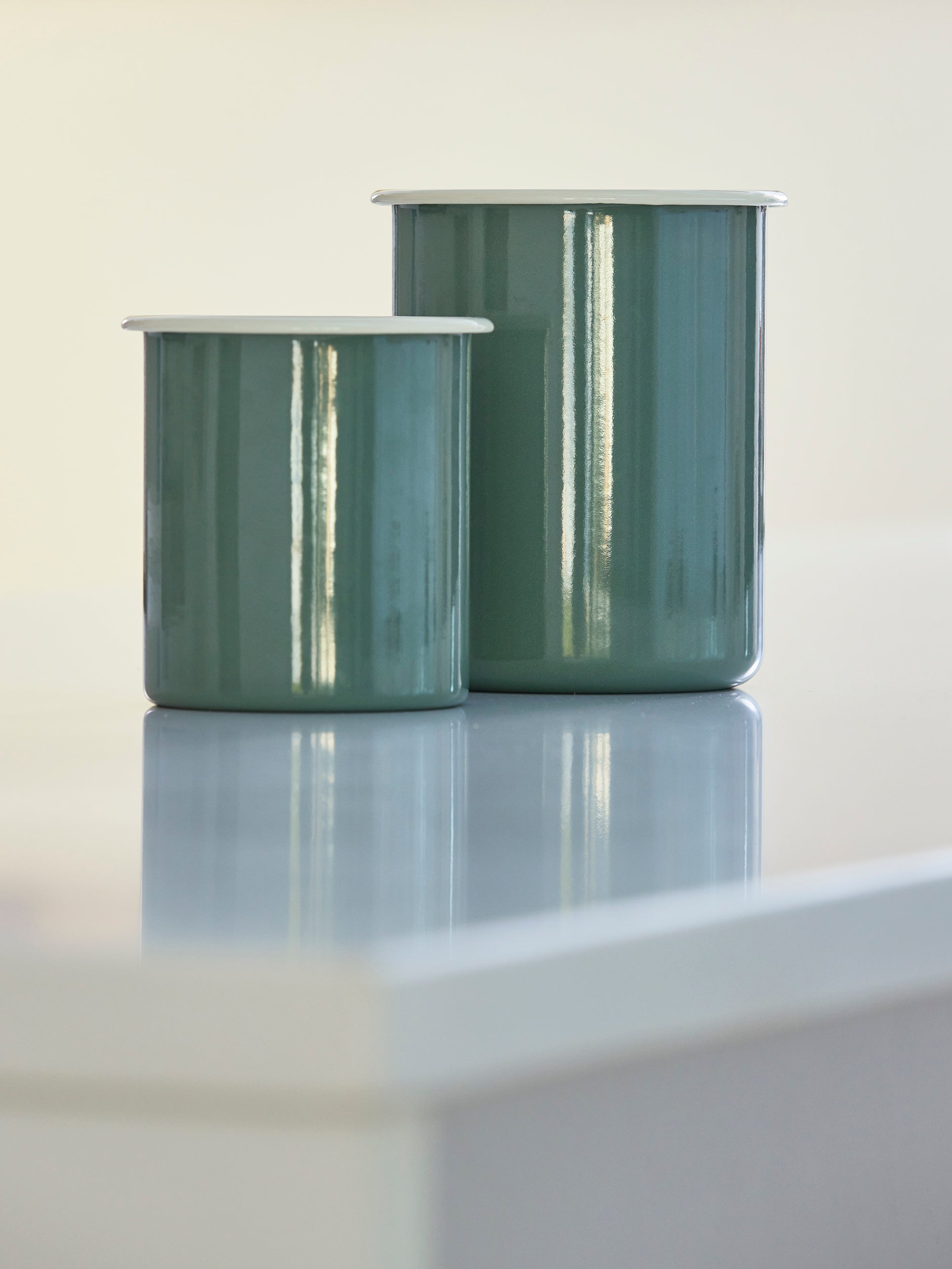 Enamel Utensil Holder Olive/Cream / Large