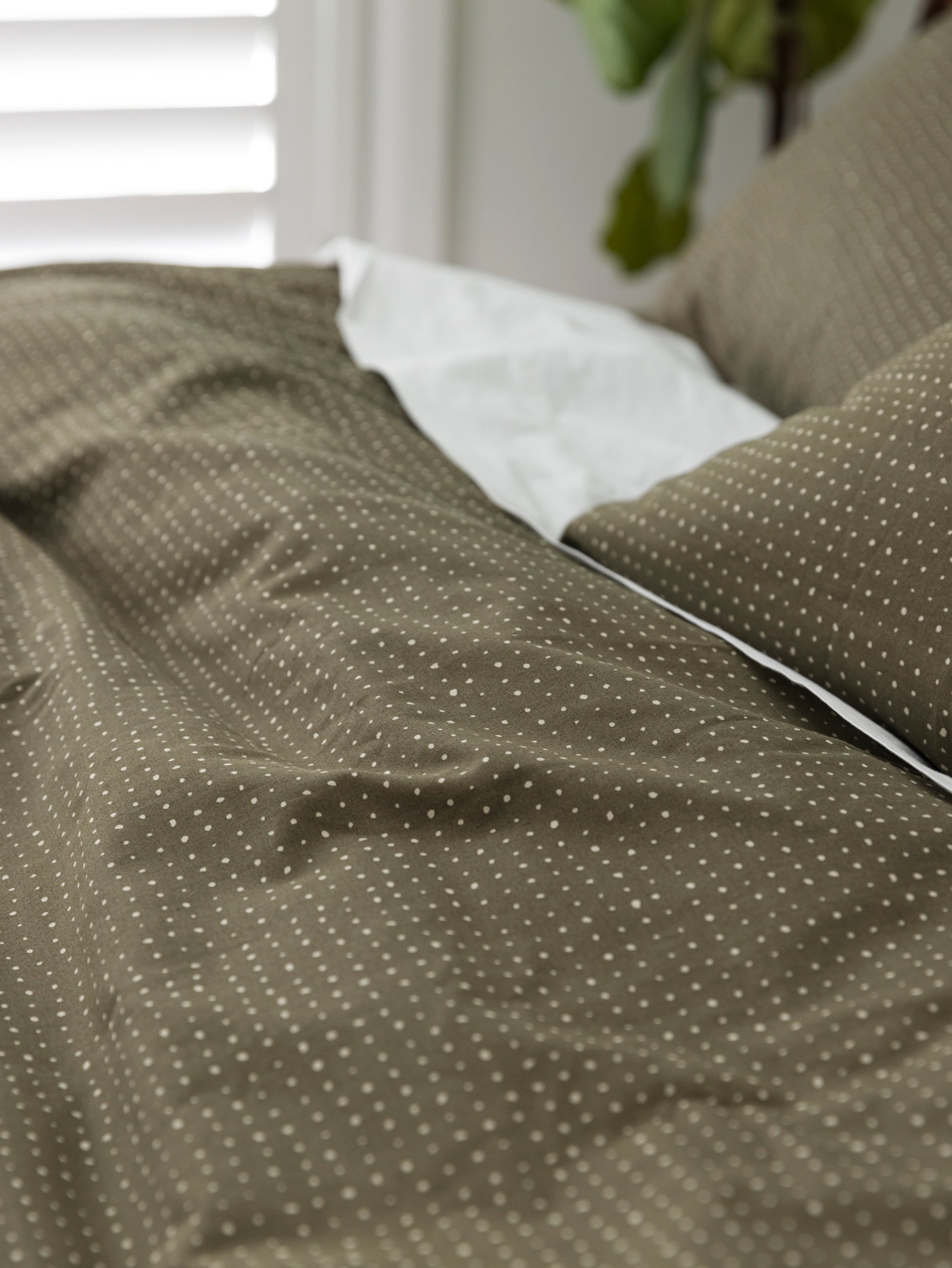 Inku Organic Cotton Linen Duvet Cover Olive / Super King