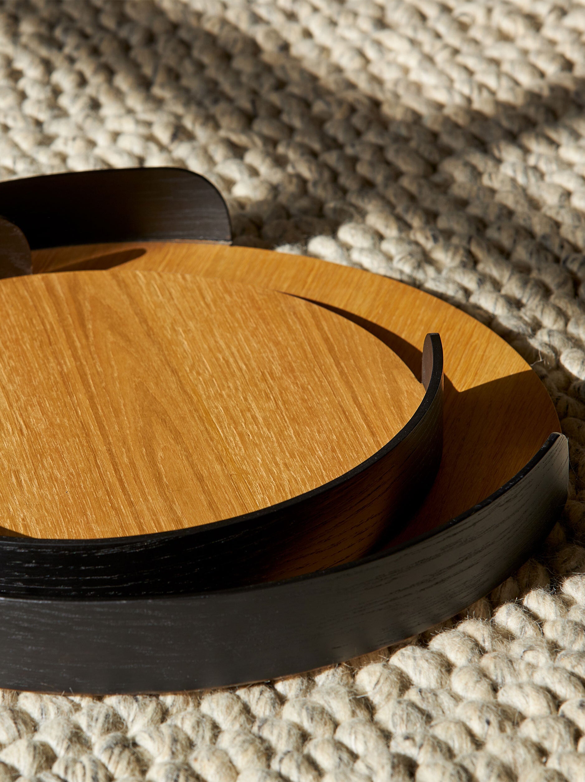 Segment Tray Black/Natural Oak / Small