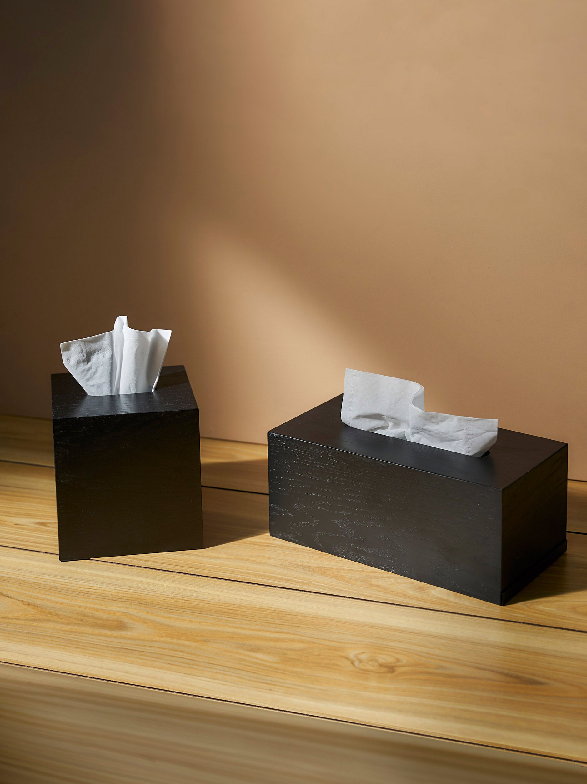 Oku Tissue Box Black / Small