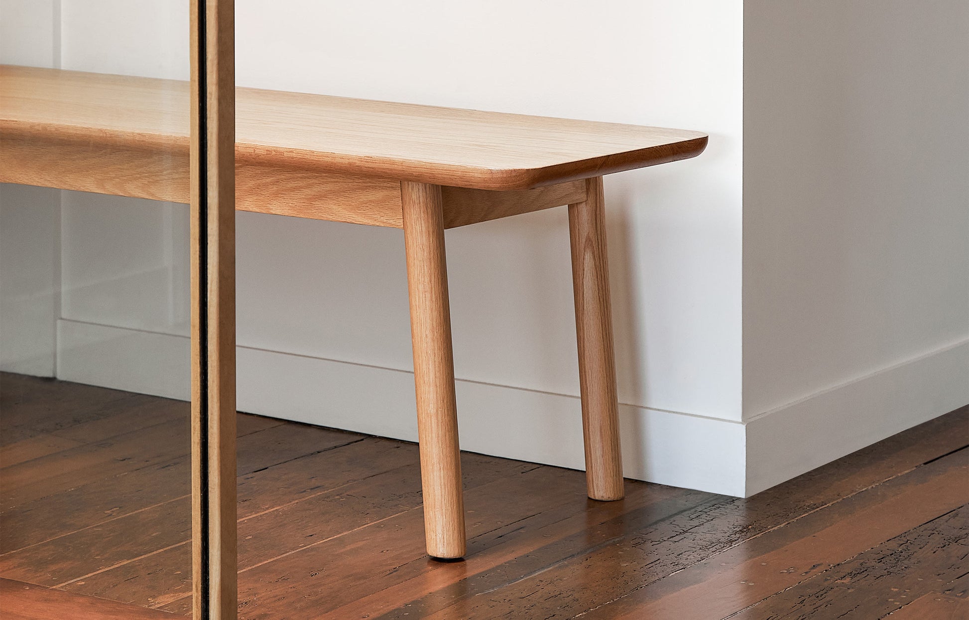 Radial Bench Oak / One Size