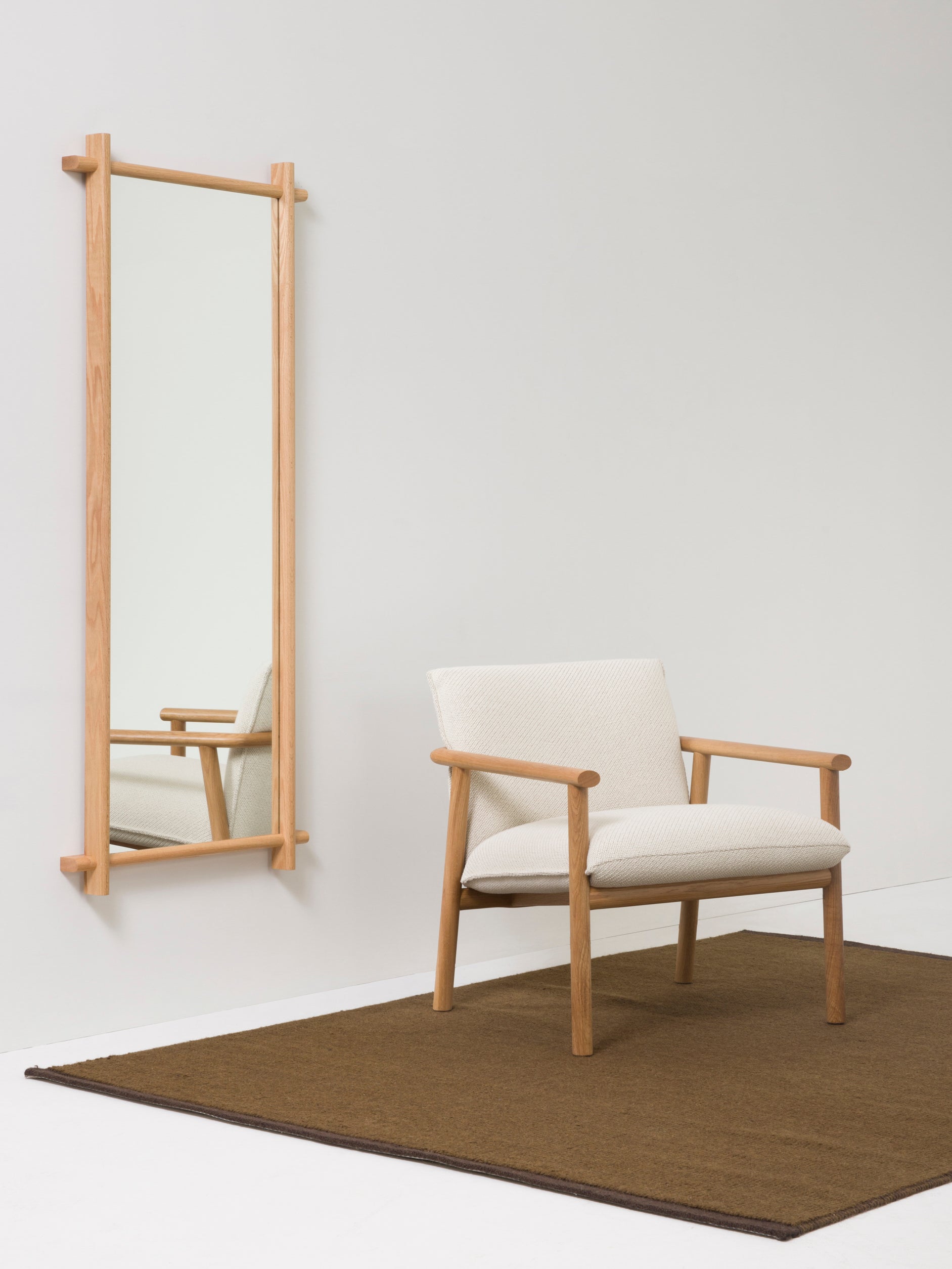 Lap Mirror Oak / Large