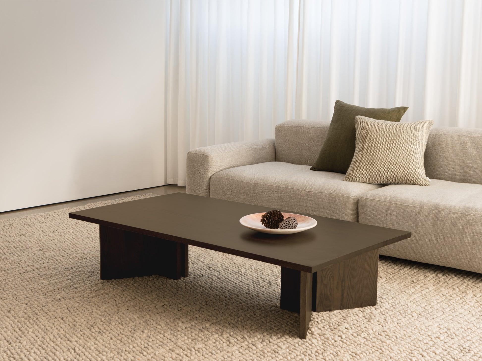 Tatamu Coffee Table Smoked Oak / One Size