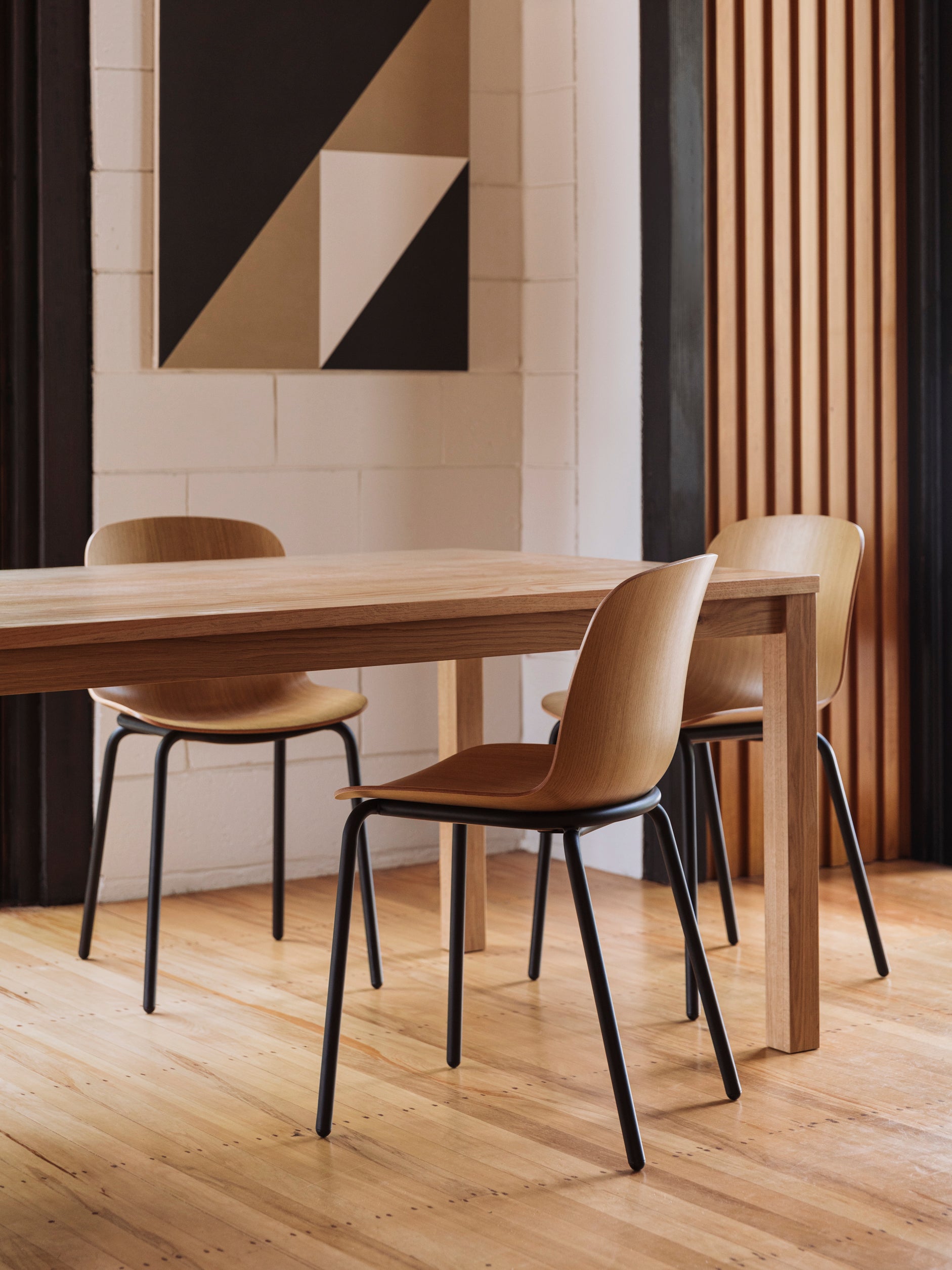 Acre Chair w/ Metal Base Oak/Black / One Size