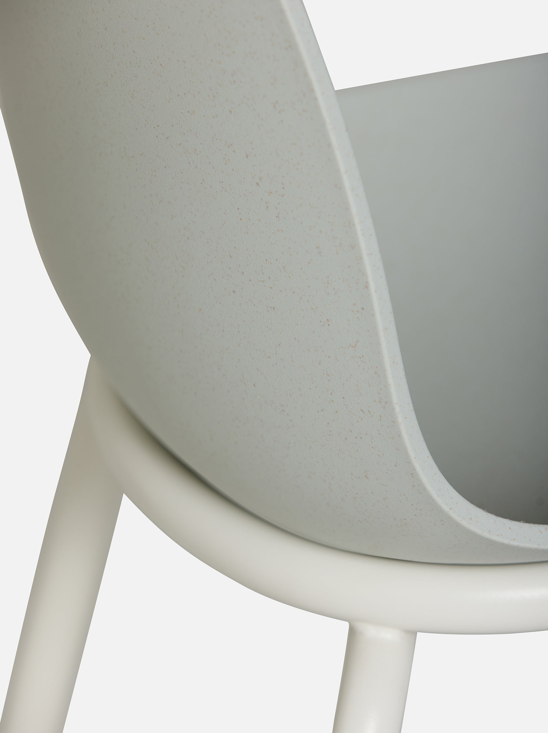 Acre Chair w/ Metal Base Natural/White / One Size