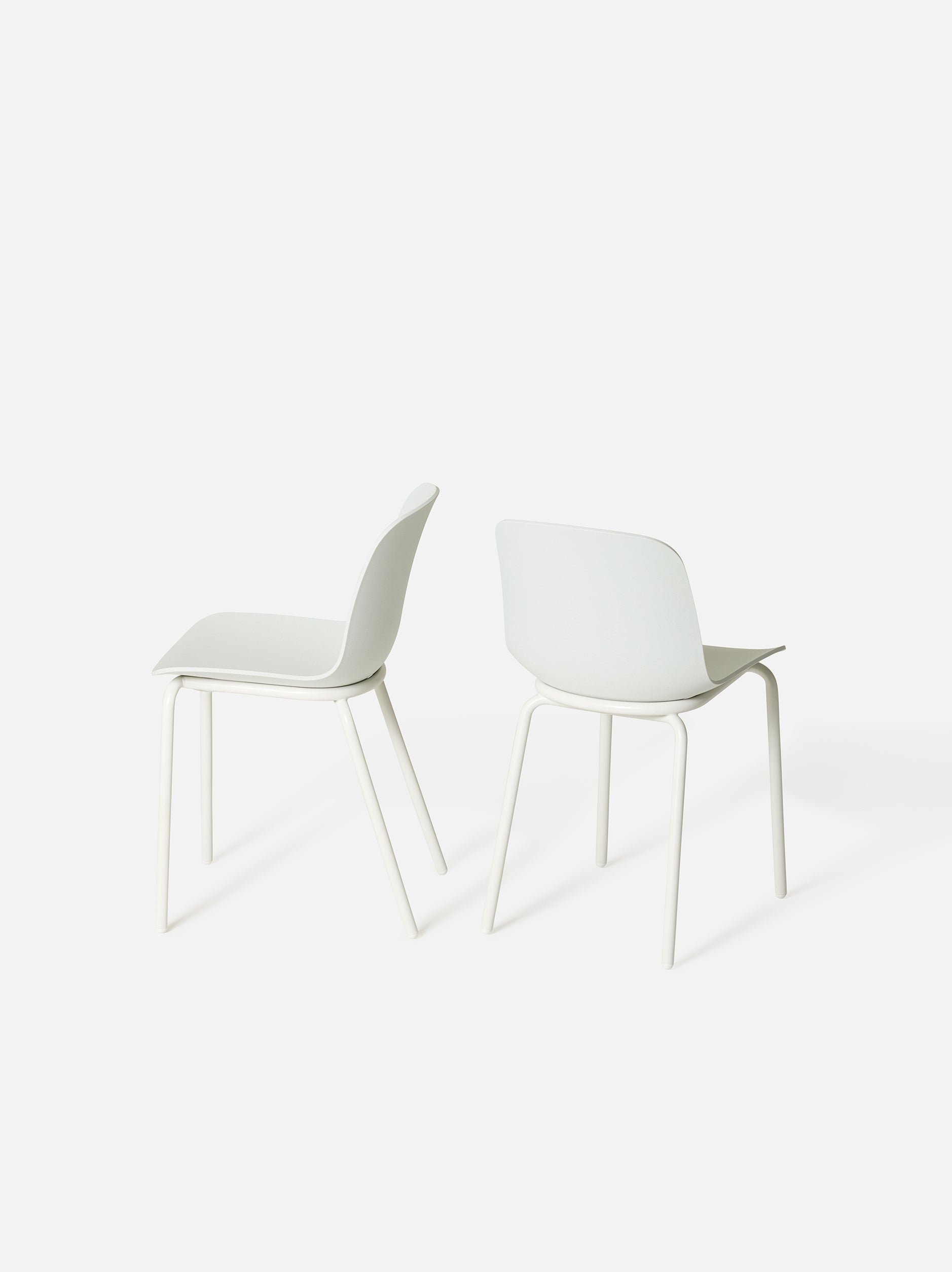 Acre Chair w/ Metal Base Natural/White / One Size