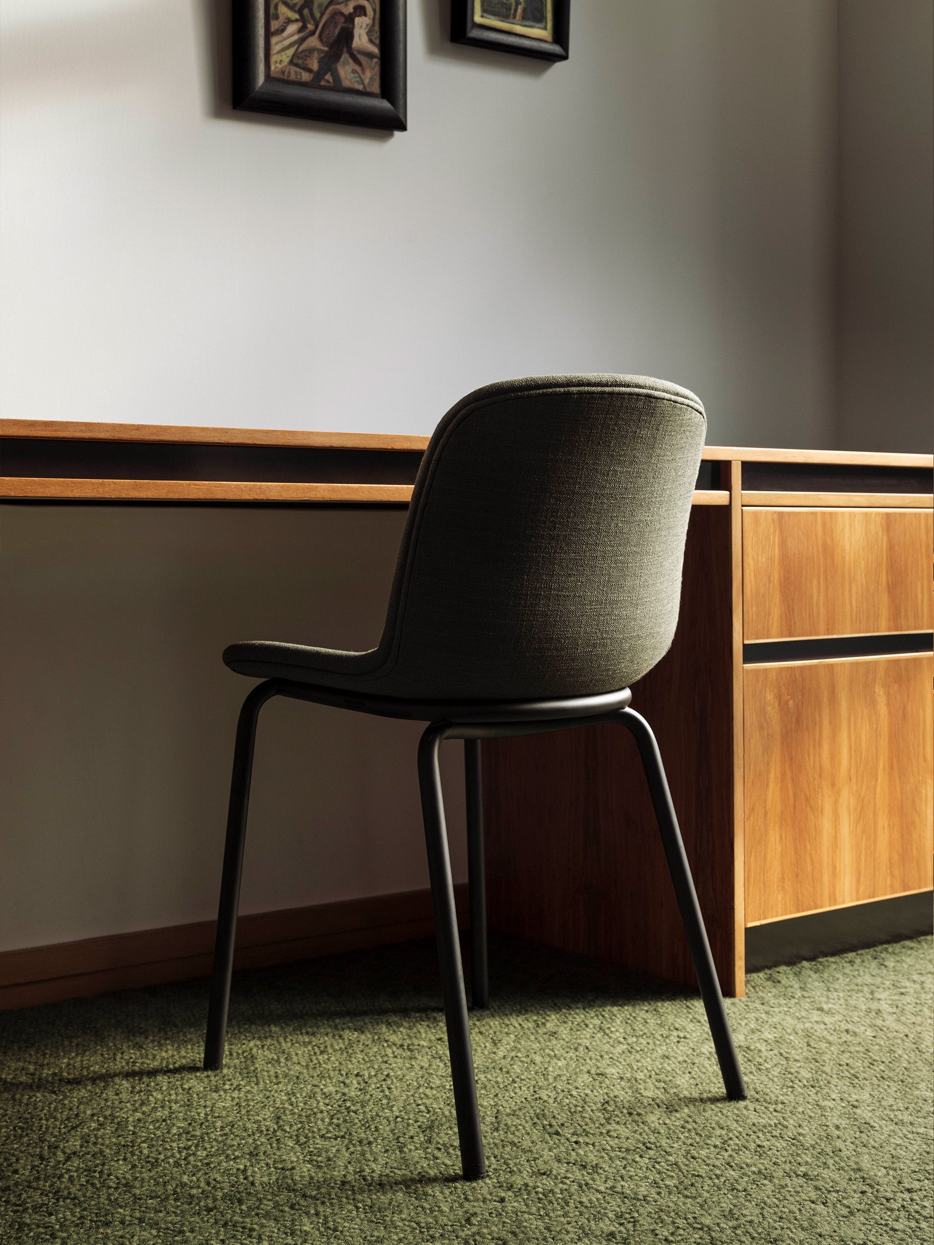 Acre Chair Upholstered Seat w/ Metal Base Olive/Black / One Size