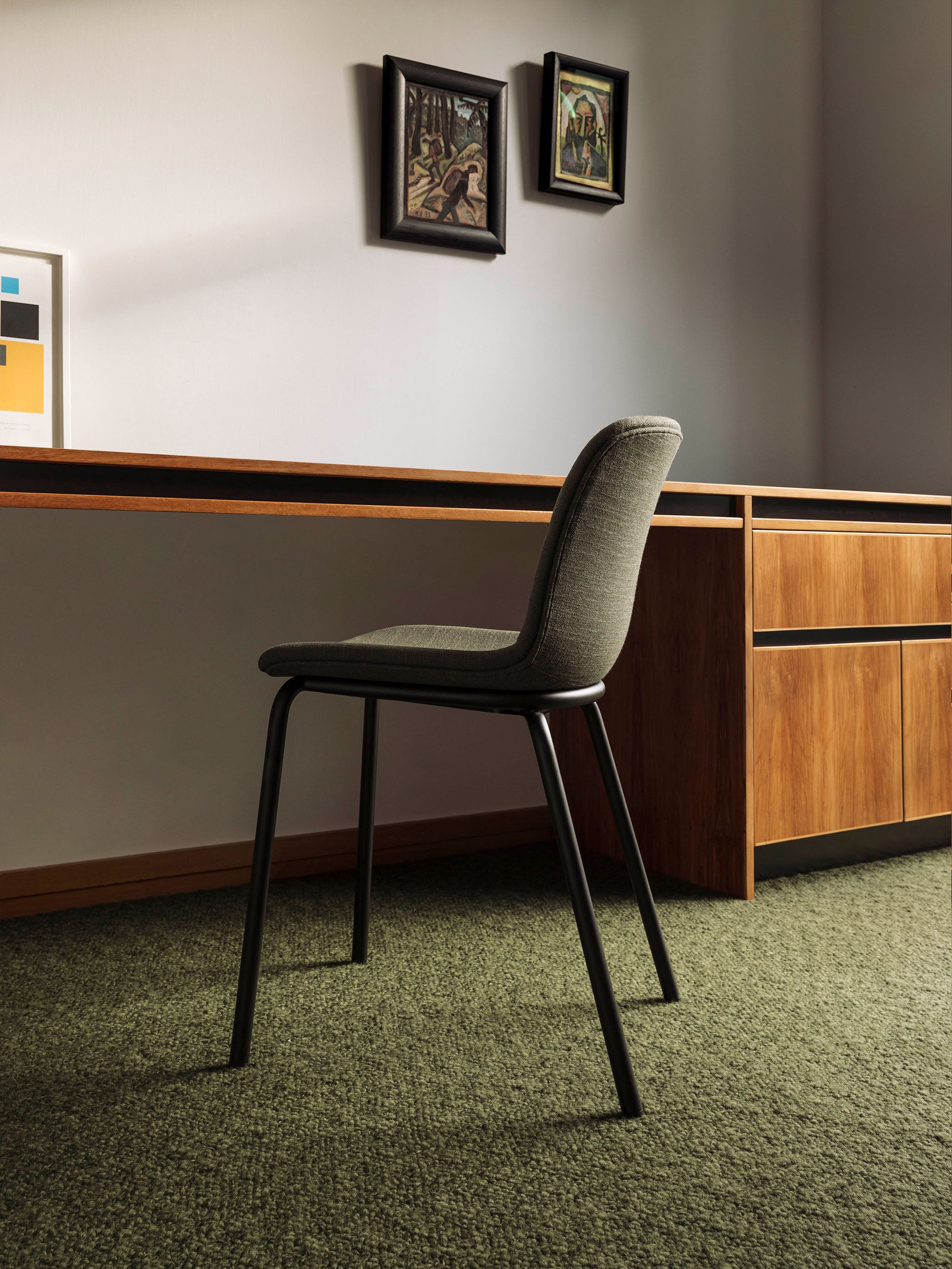 Acre Chair Upholstered Seat w/ Metal Base Olive/Black / One Size