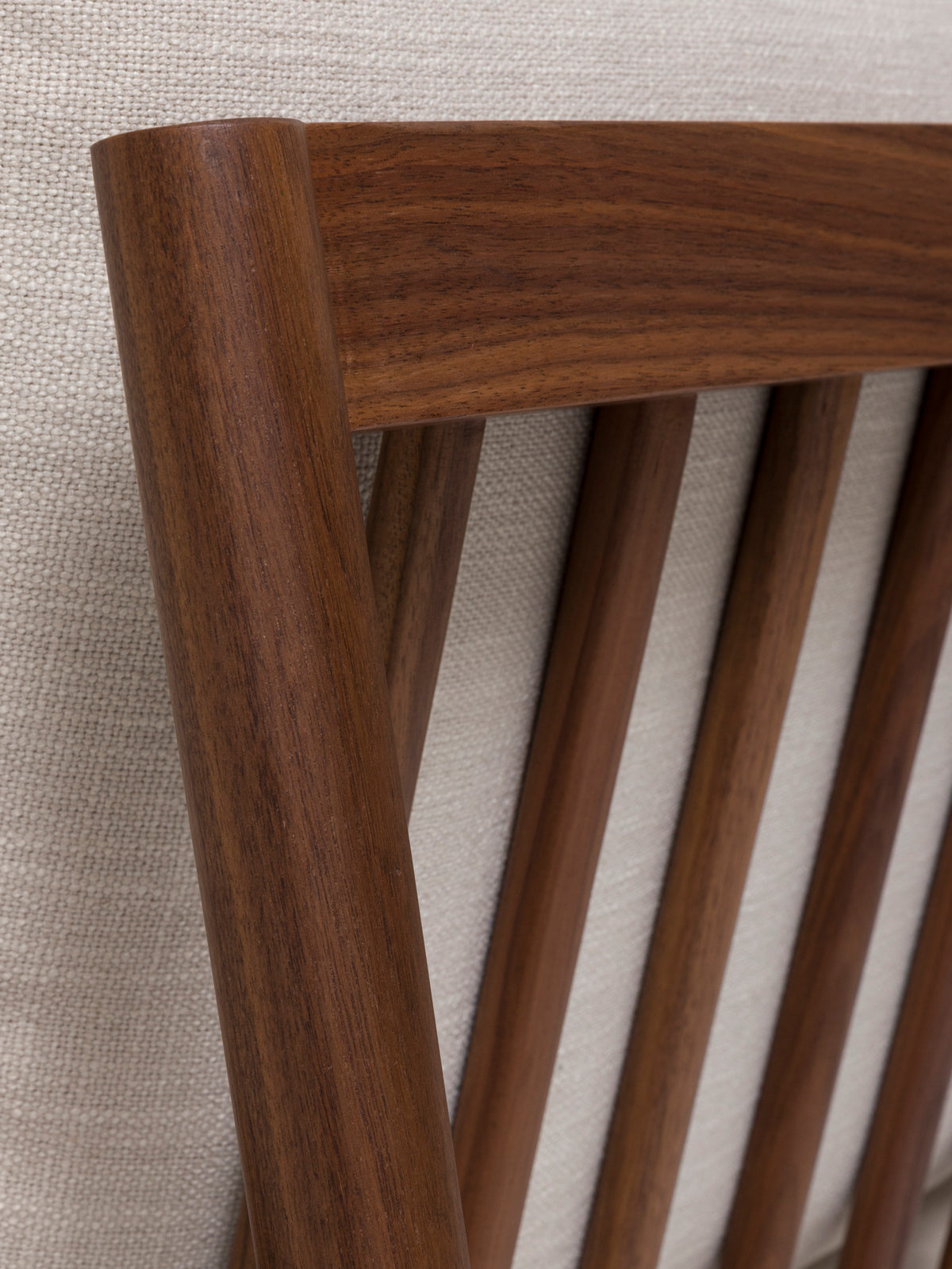 Daily Armchair Walnut/Stof Flax #03 Ecru / One Size