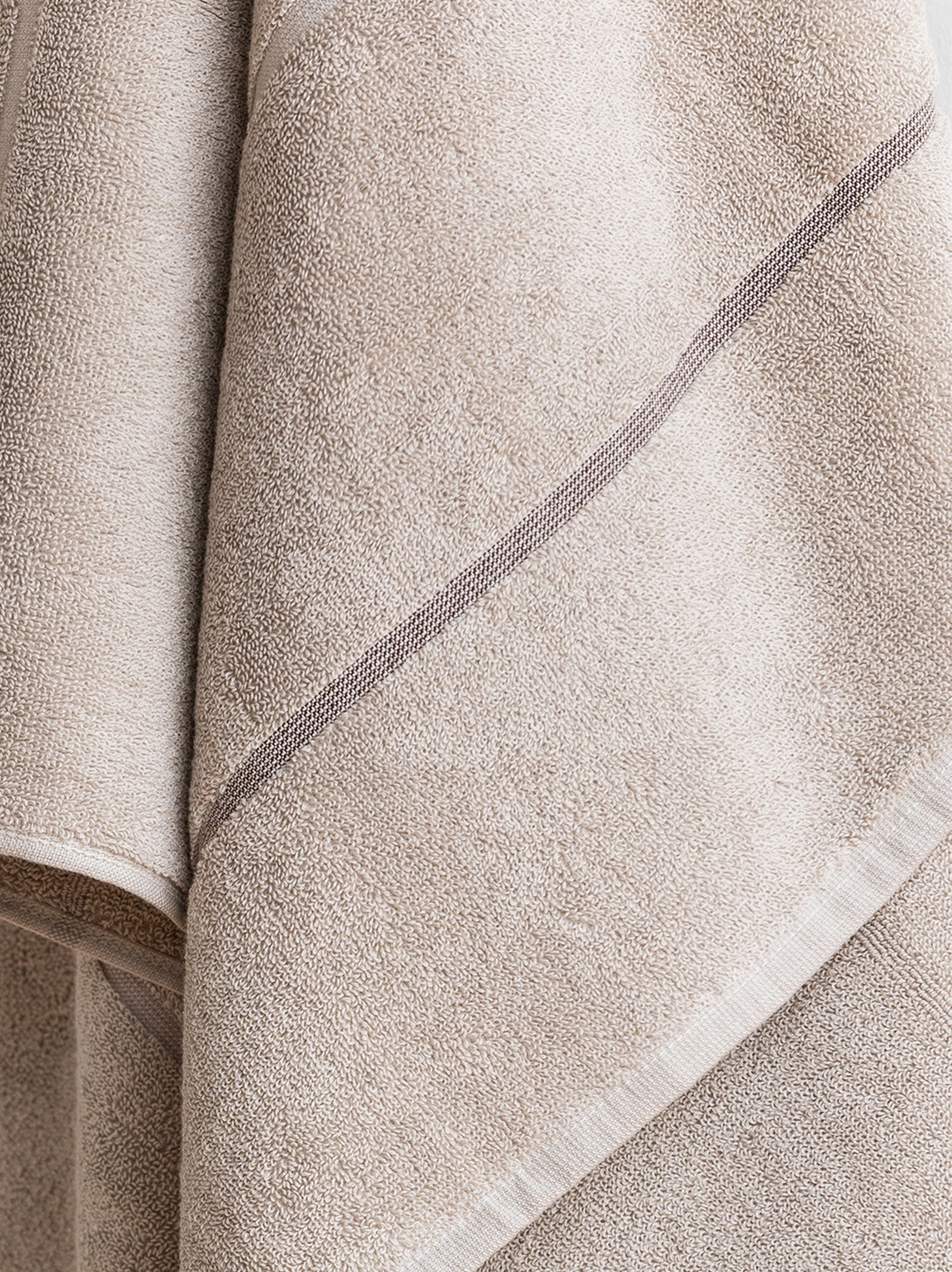 Pia Cotton Hand Towel Oat/Multi / Hand Towel